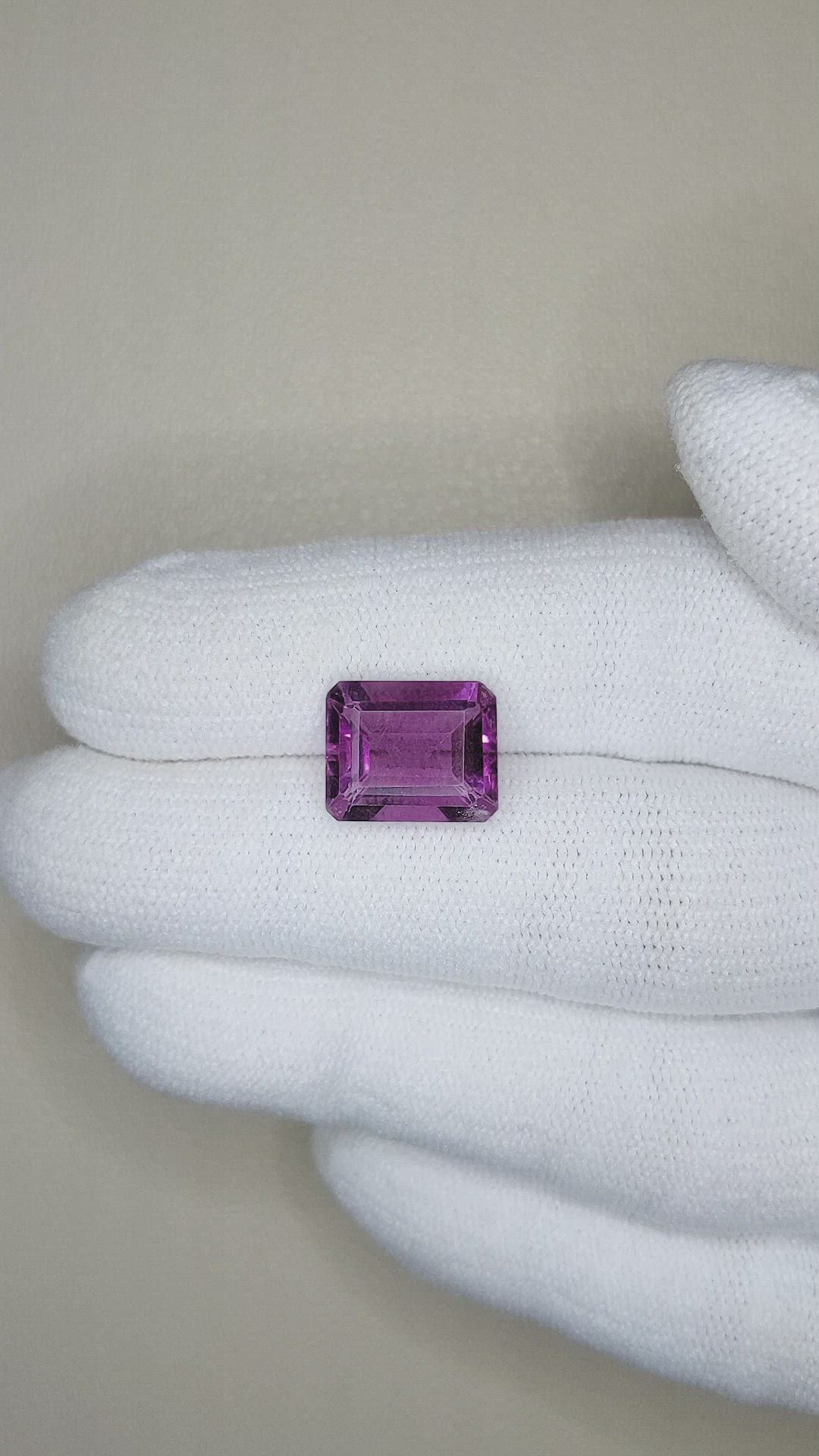 4.98 Ct. Fluorite from China Size Video