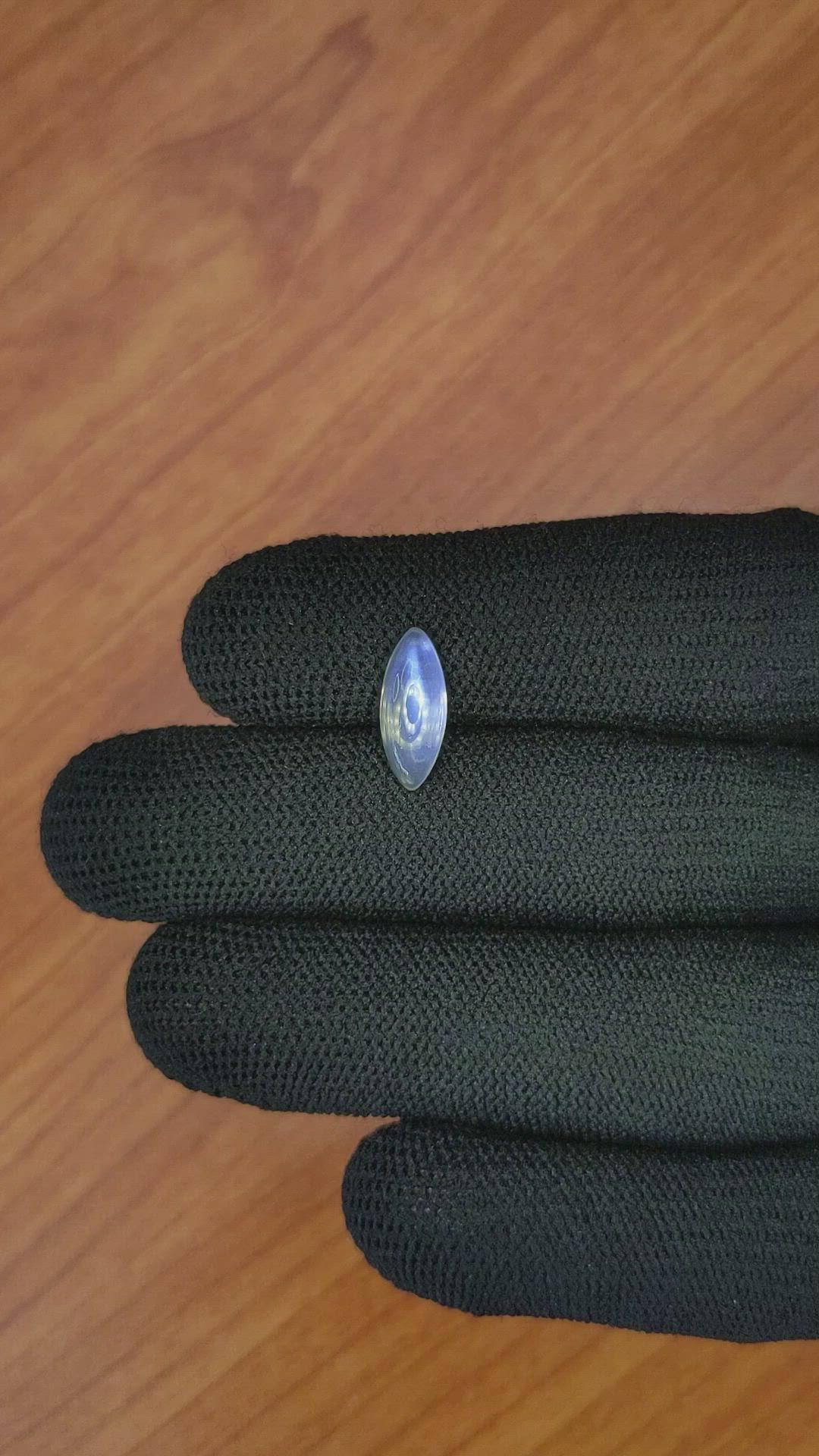 2.05 Ct. Cabochon Moonstone from Ceylon (Sri Lanka) Size Video