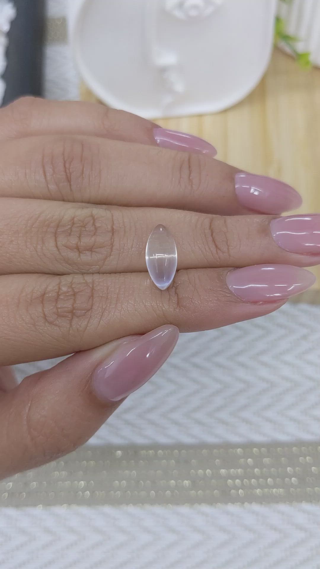 3.08 Ct. Cabochon Moonstone from Ceylon (Sri Lanka) Size Video
