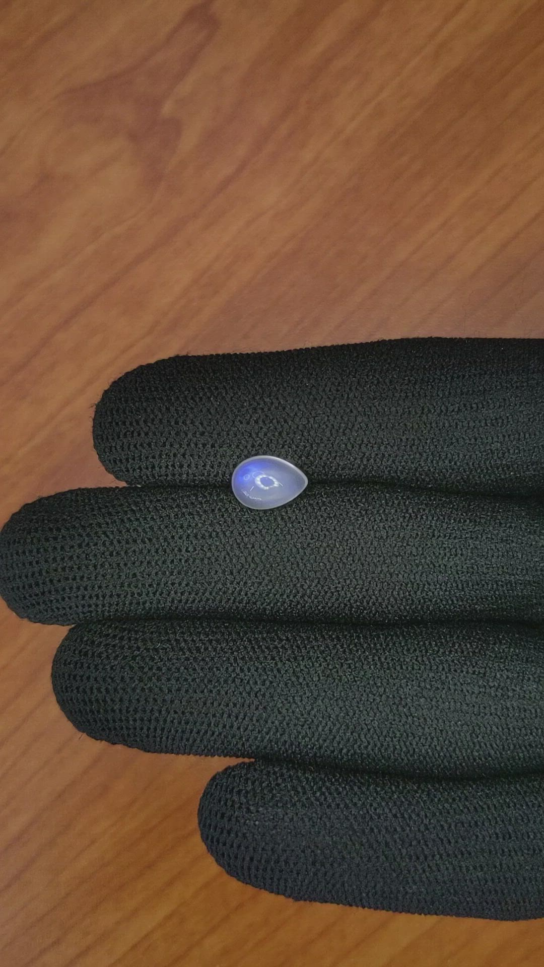 1.46 Ct. Cabochon Moonstone from Ceylon (Sri Lanka) Size Video