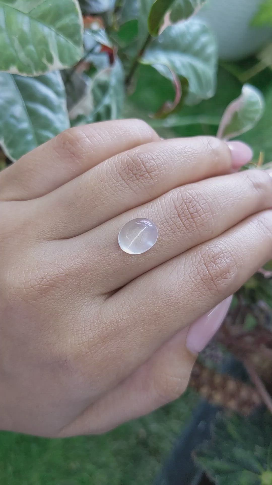 4.43 Ct. Cabochon Moonstone from Ceylon (Sri Lanka) Size Video