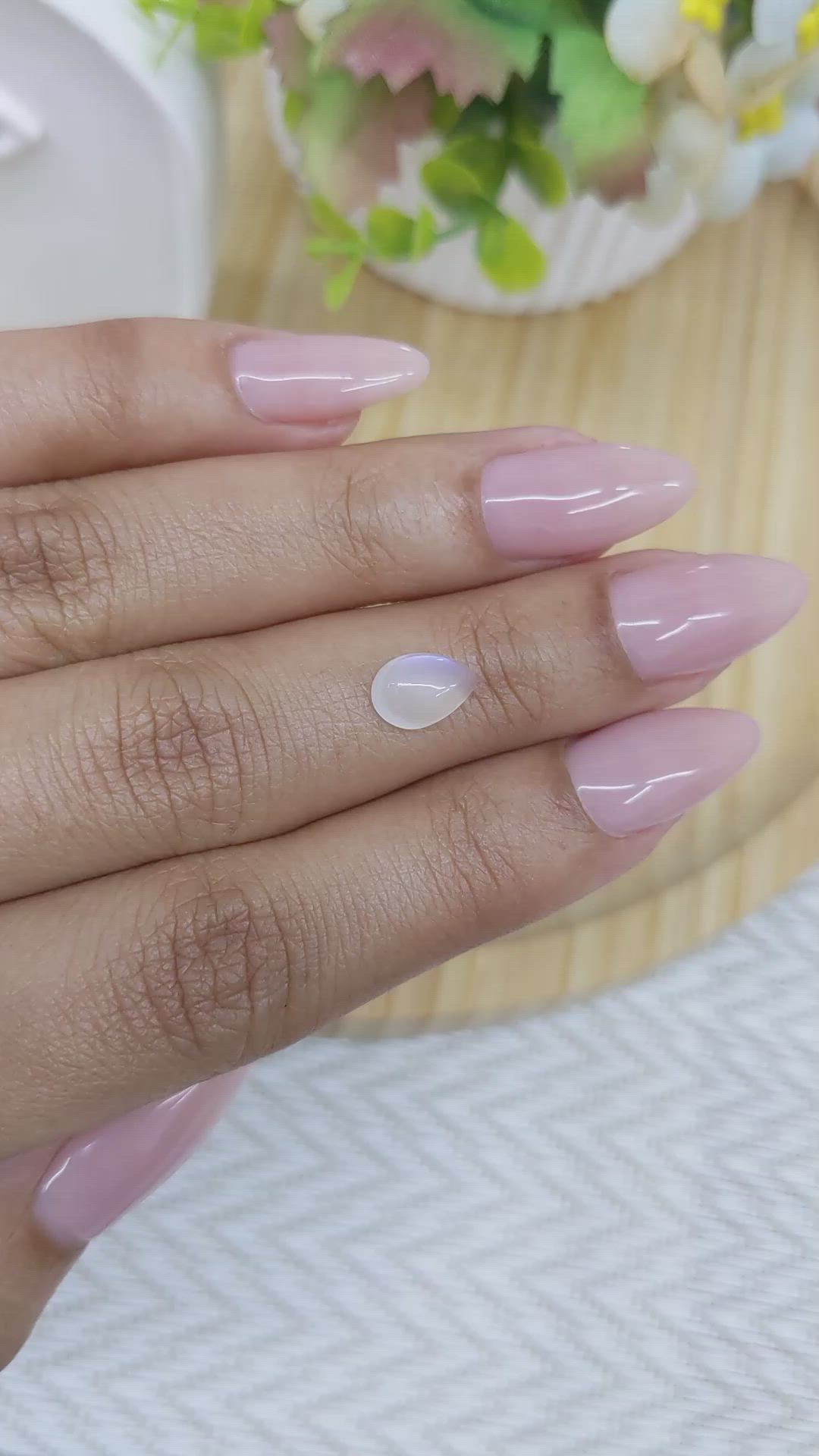 1.28 Ct. Cabochon Moonstone from Ceylon (Sri Lanka) Size Video