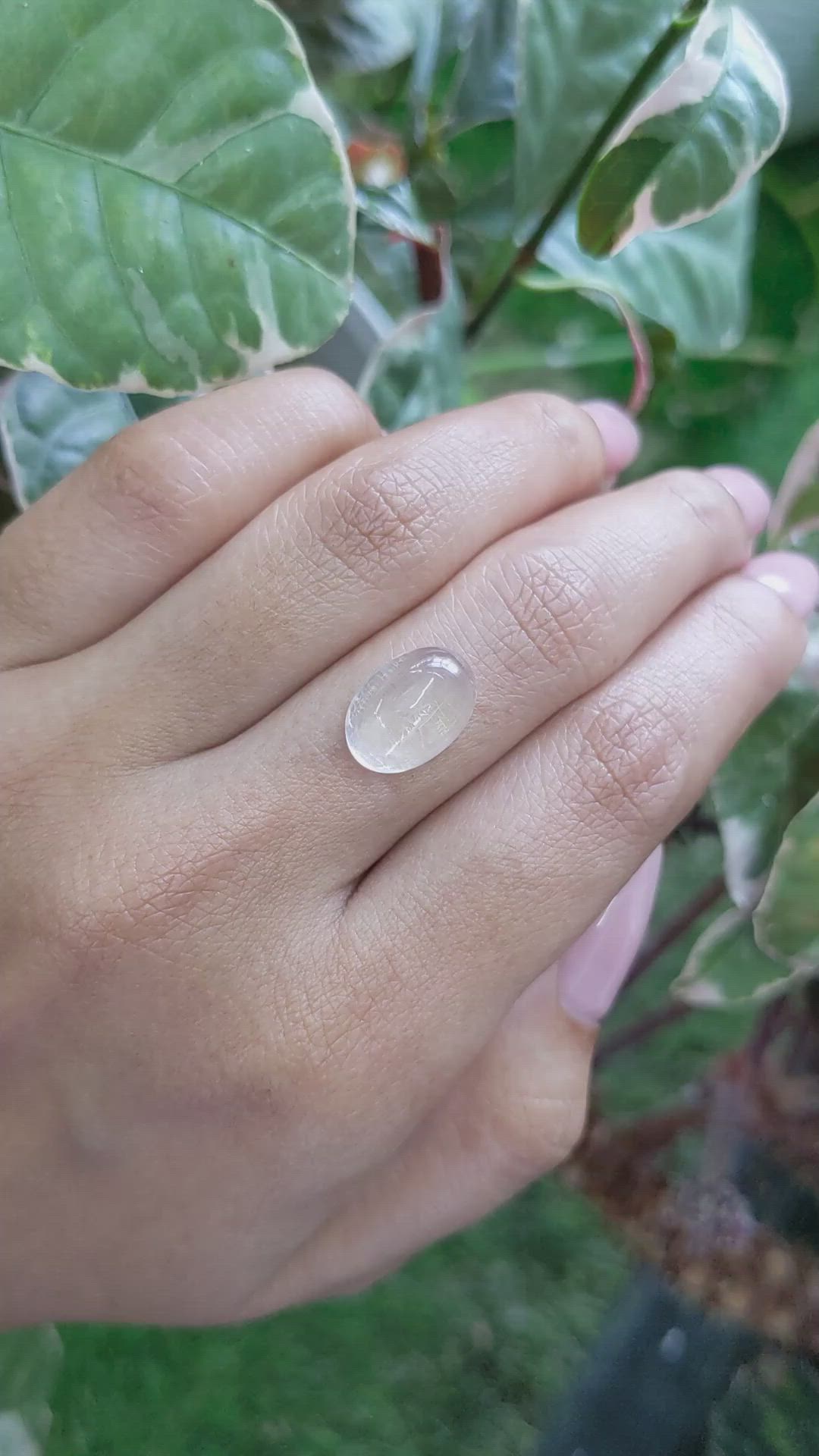 6.90 Ct. Cabochon Moonstone from Ceylon (Sri Lanka) Size Video