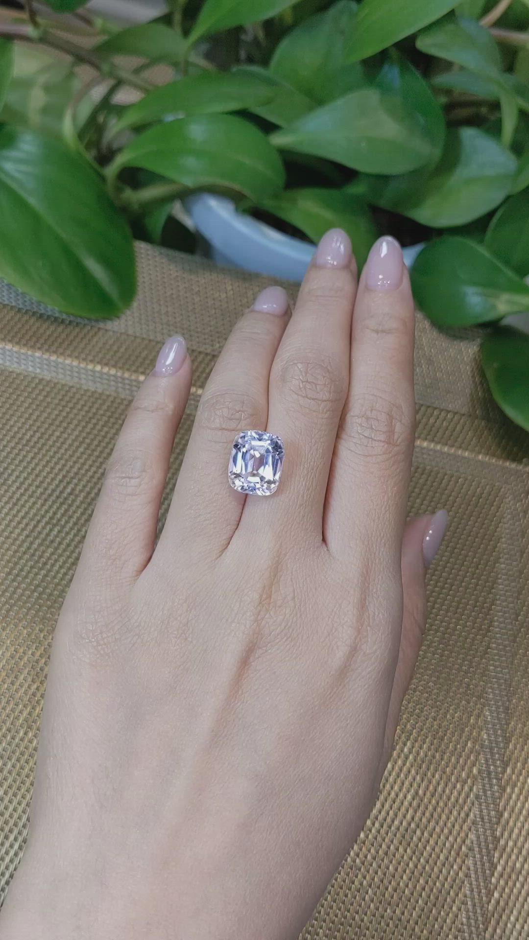 11.84 Ct. Kunzite from Afghanistan Size Video