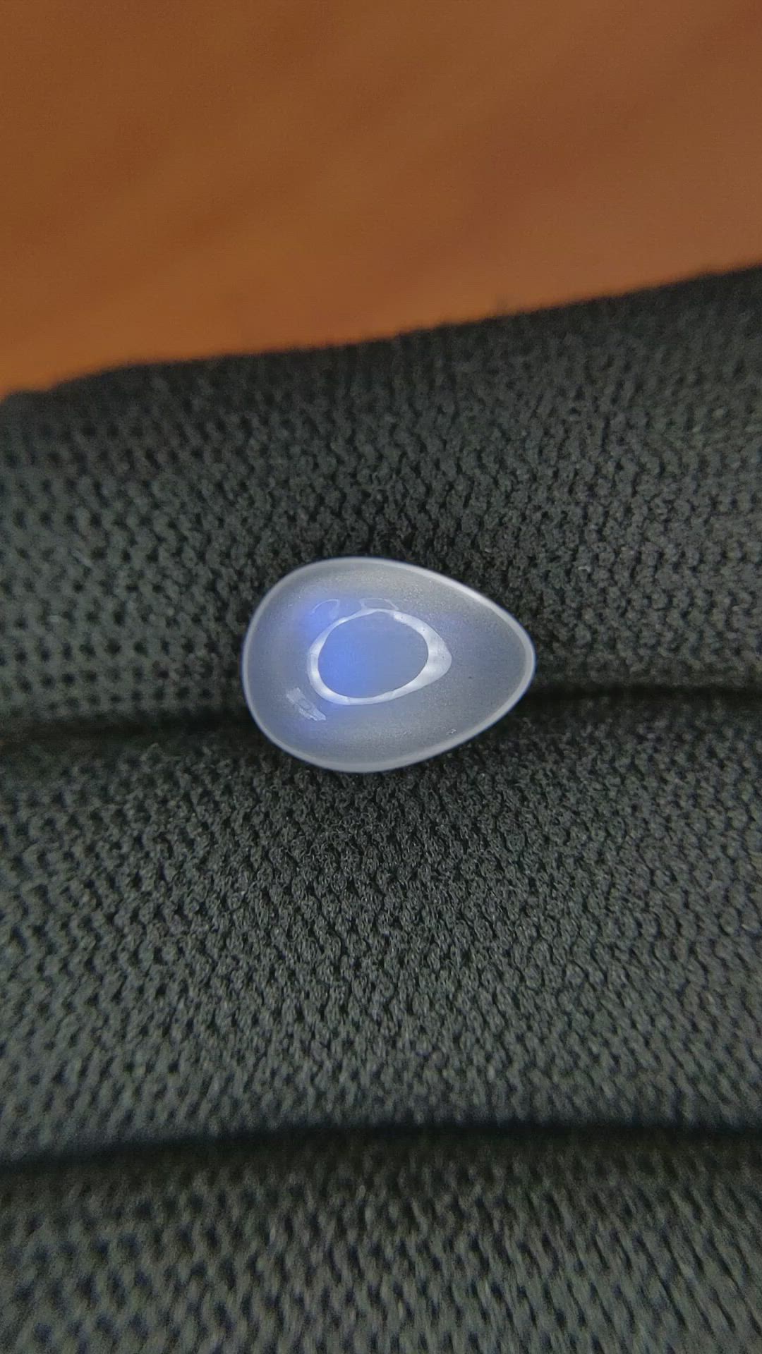 3.00 Ct. Cabochon Moonstone from Ceylon (Sri Lanka) Size Video