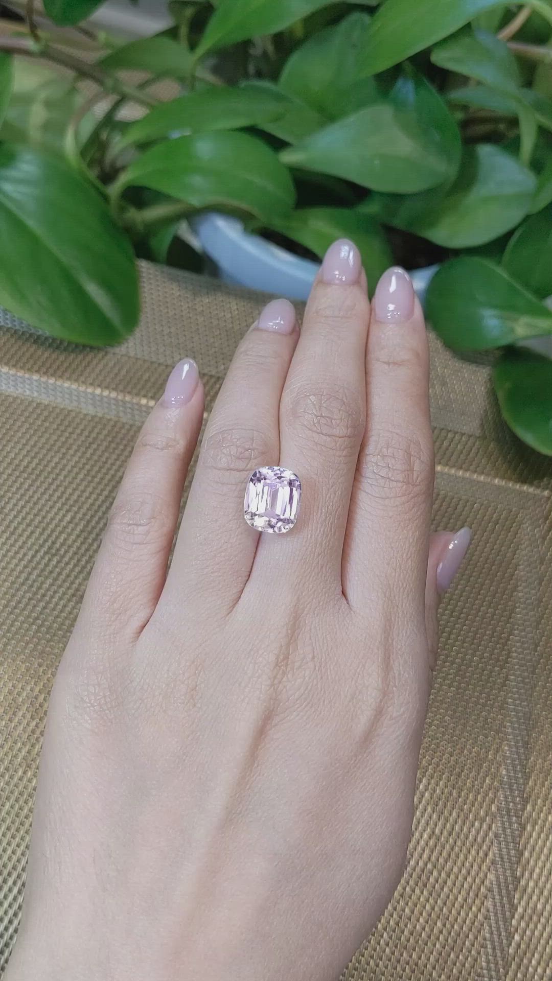 9.67 Ct. Kunzite from Afghanistan Size Video