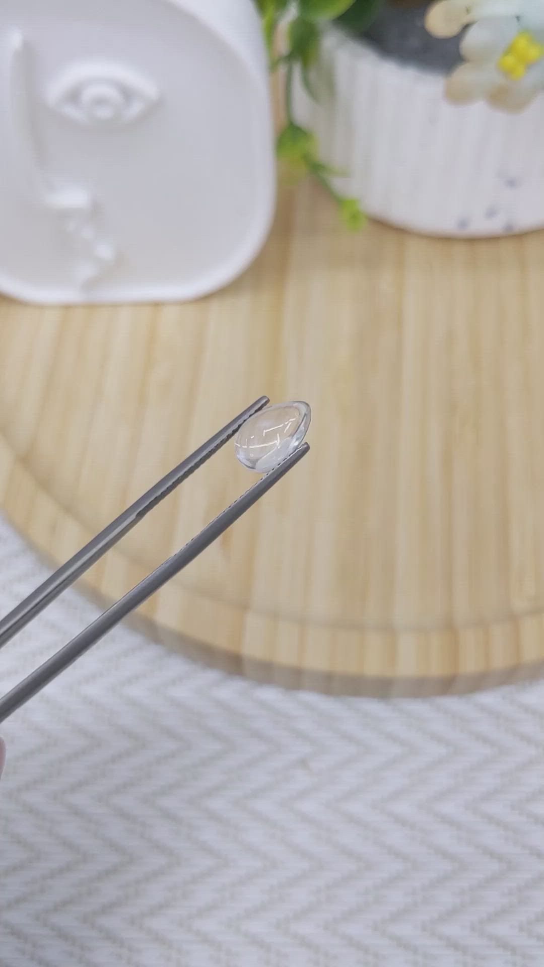 2.33 Ct. Blue Flash Cabochon Moonstone from Ceylon (Sri Lanka) Size Video