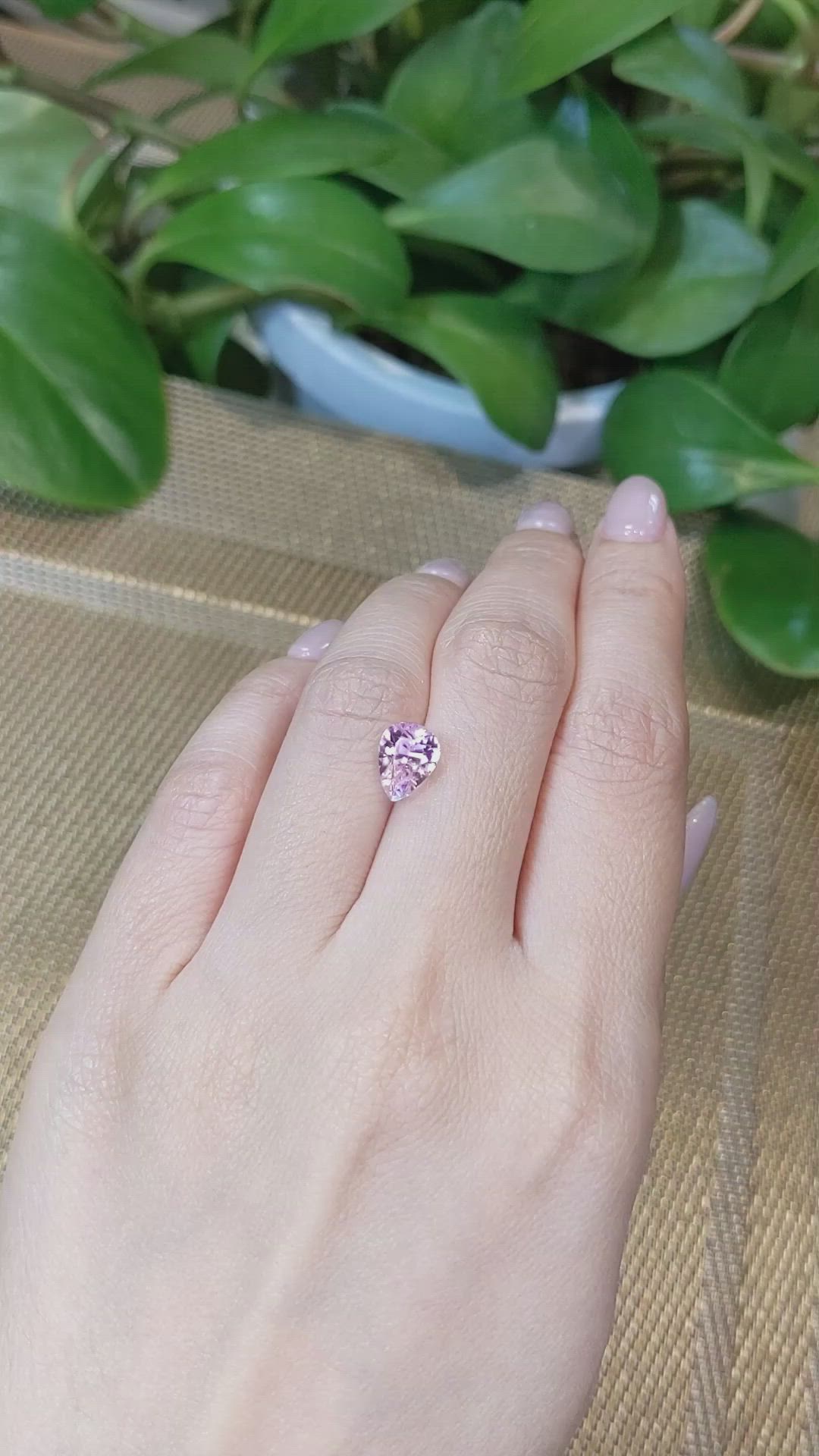 2.63 Ct. Kunzite from Afghanistan Size Video