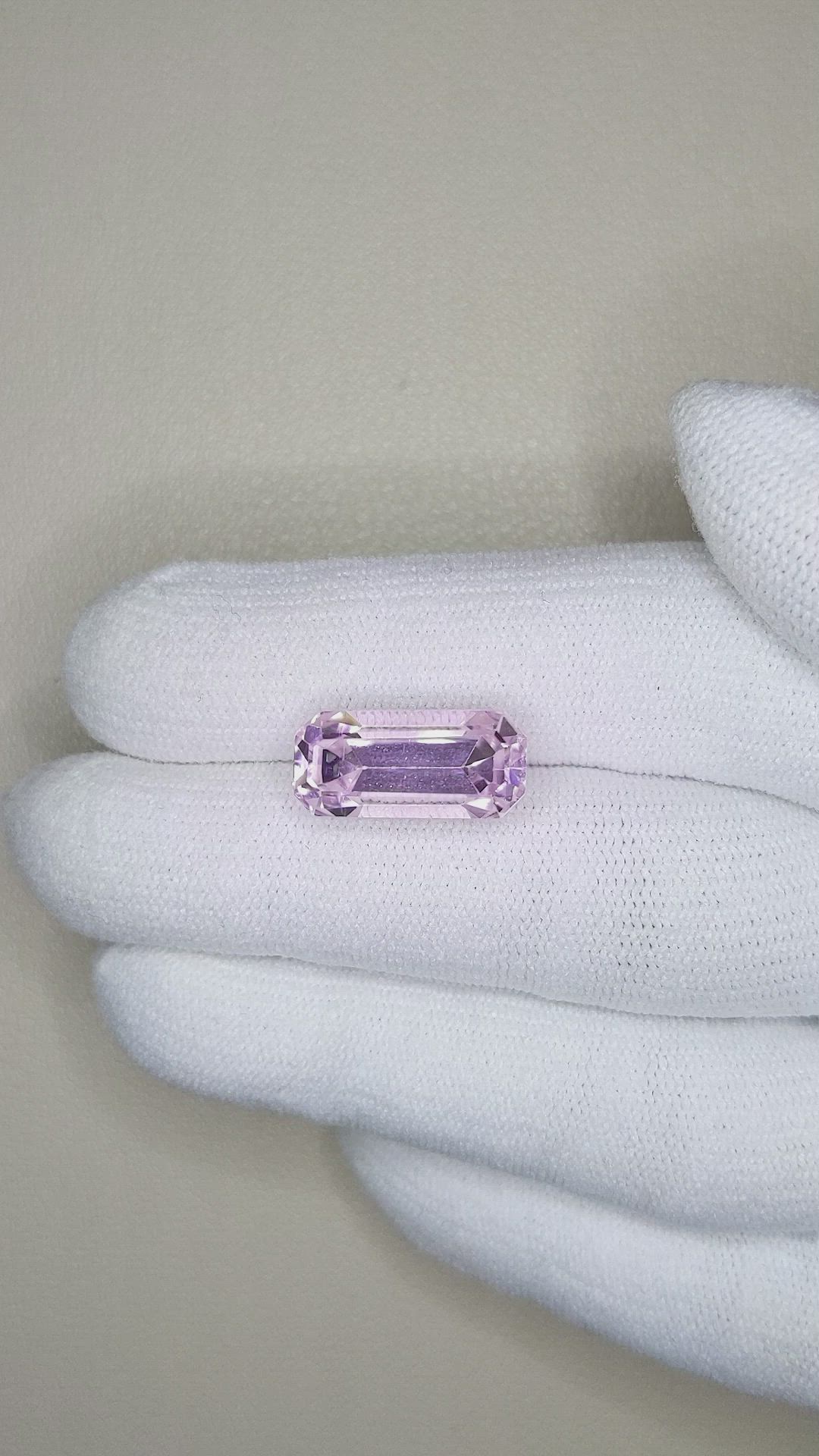8.71 Ct. Kunzite from Afghanistan Size Video