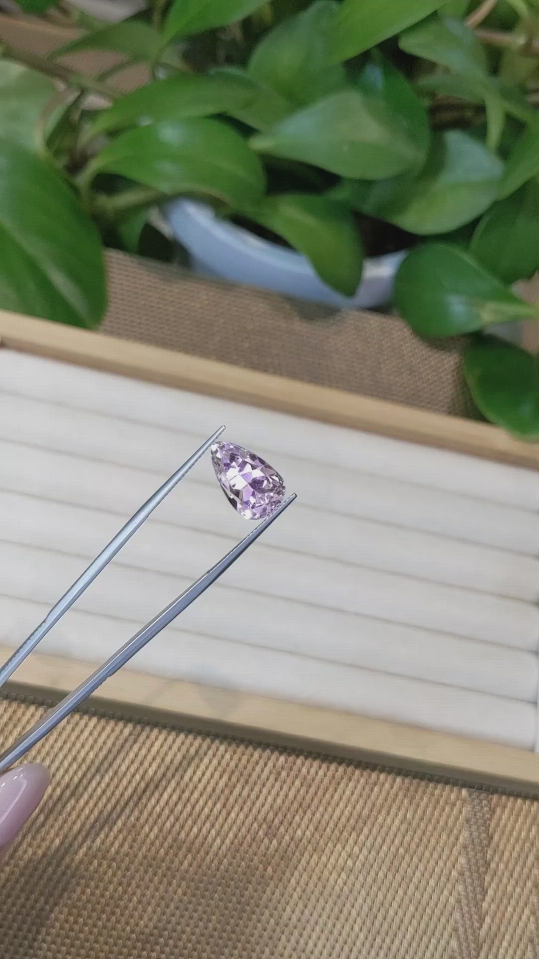 11.88 Ct. Kunzite from Afghanistan Size Video