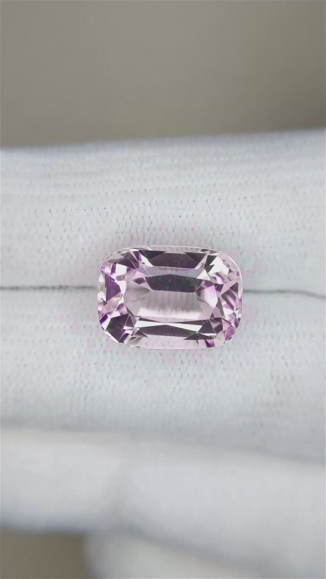 9.09 Ct. Kunzite from Afghanistan Size Video