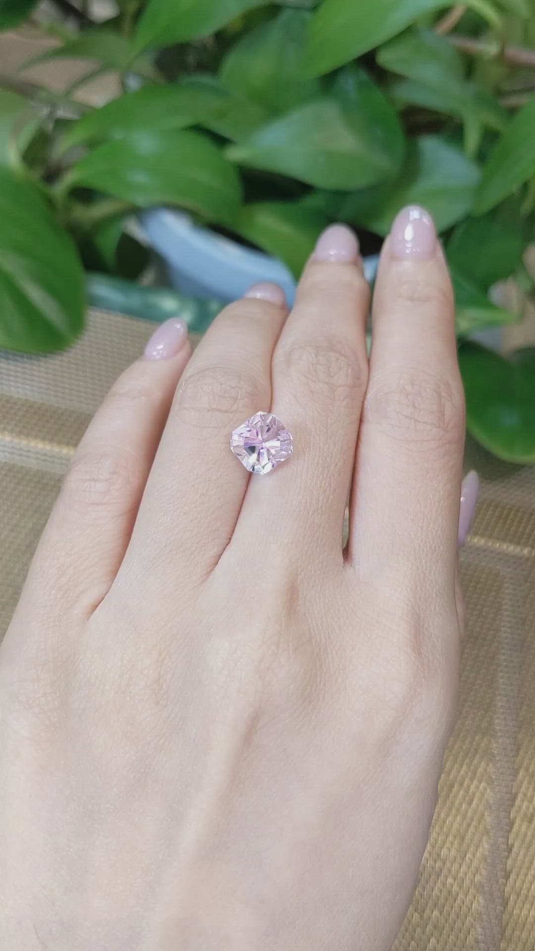 4.02 Ct. Kunzite from Afghanistan Size Video
