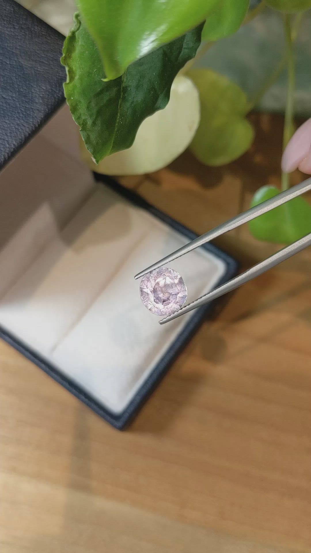 4.10 Ct. Kunzite from Afghanistan Size Video