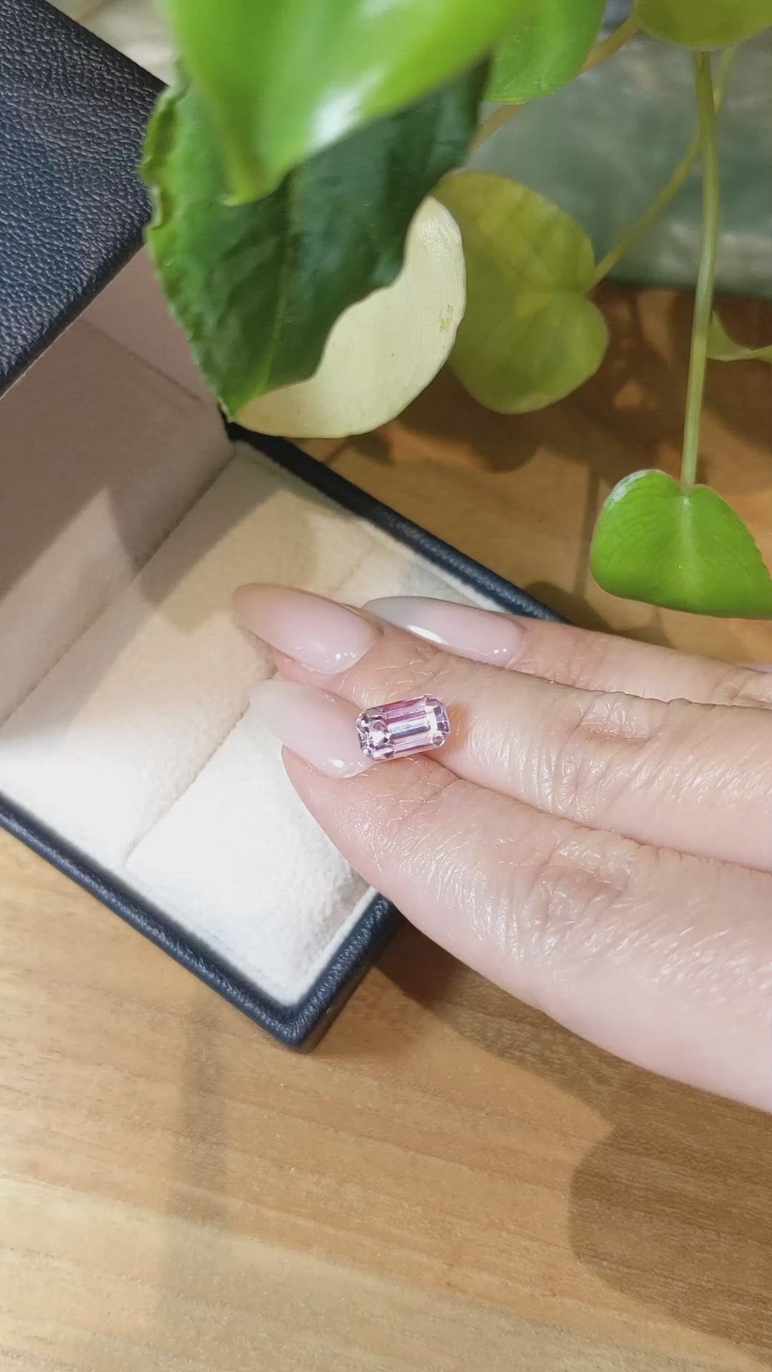 3.56 Ct. Kunzite from Afghanistan Size Video