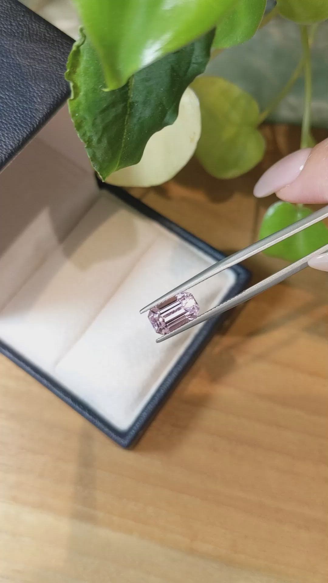 3.56 Ct. Kunzite from Afghanistan Size Video