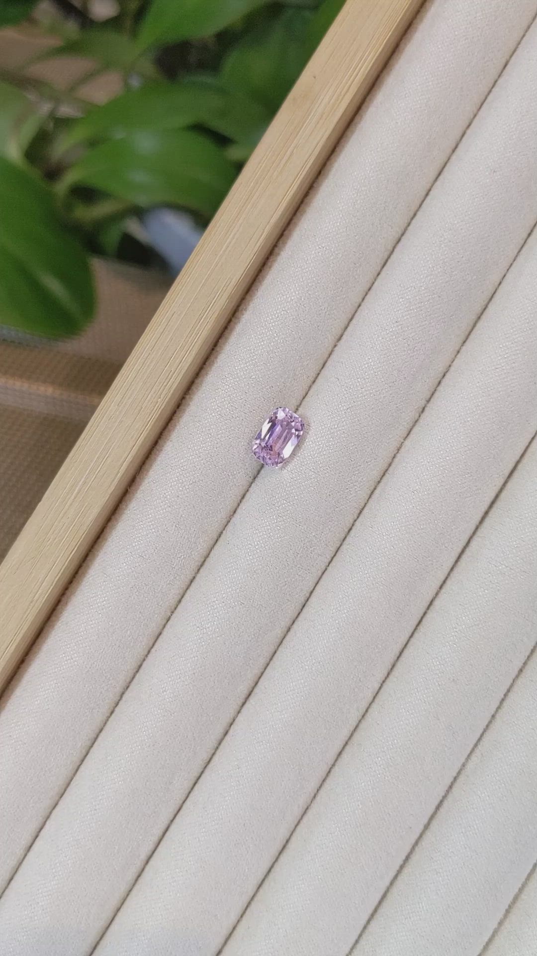 2.59 Ct. Kunzite from Afghanistan Size Video