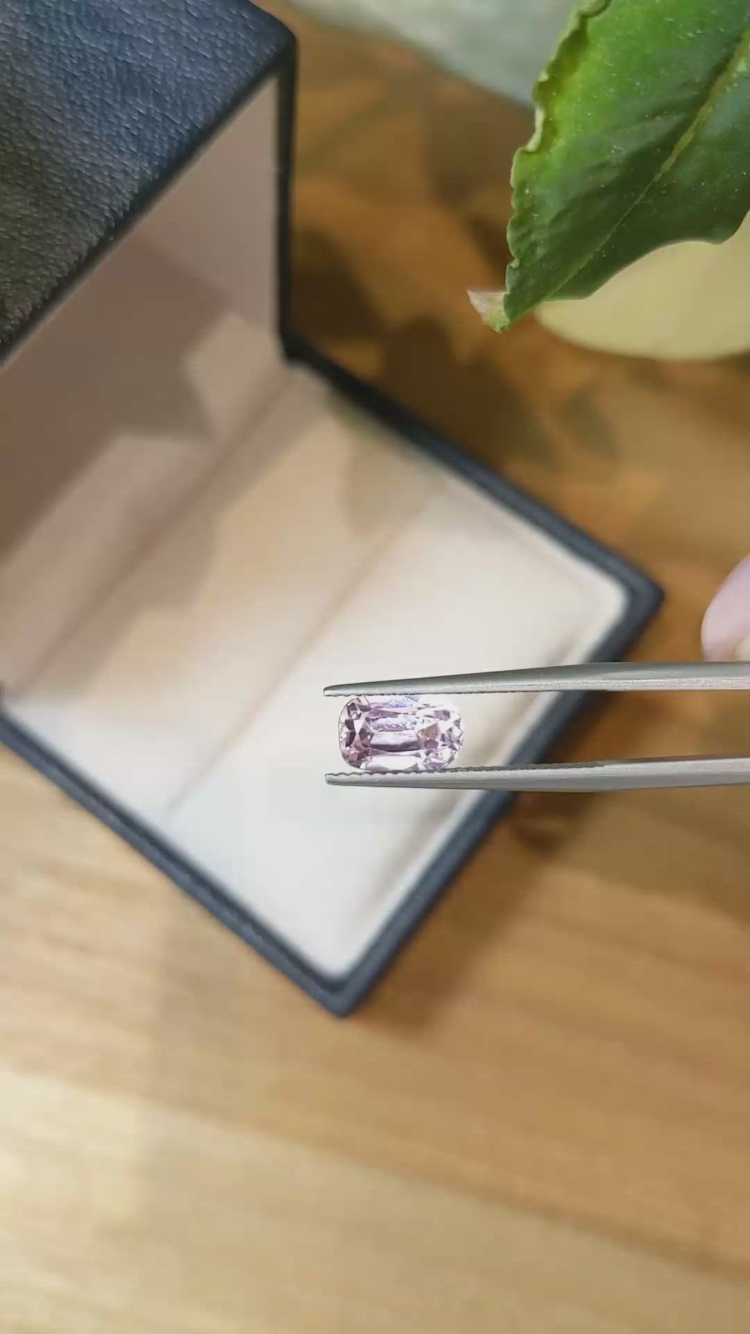 2.78 Ct. Kunzite from Afghanistan Size Video