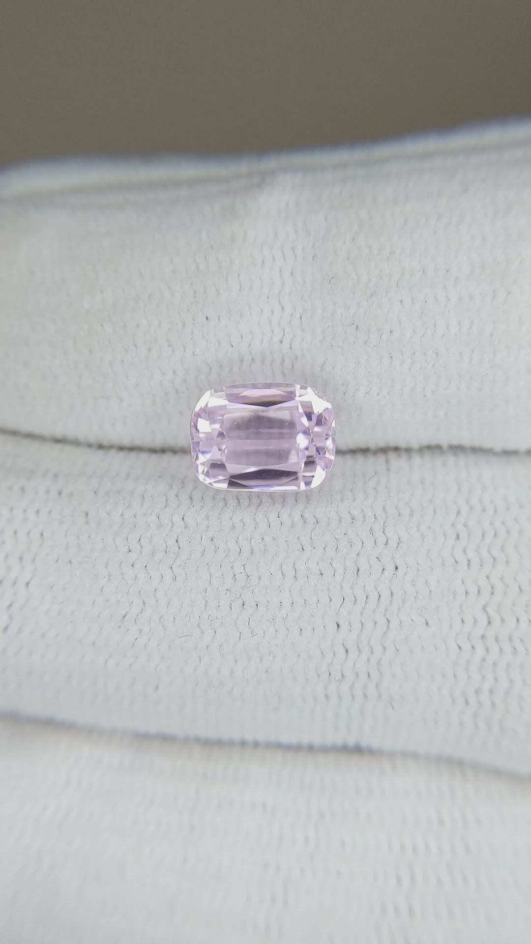 2.86 Ct. Kunzite from Afghanistan Size Video