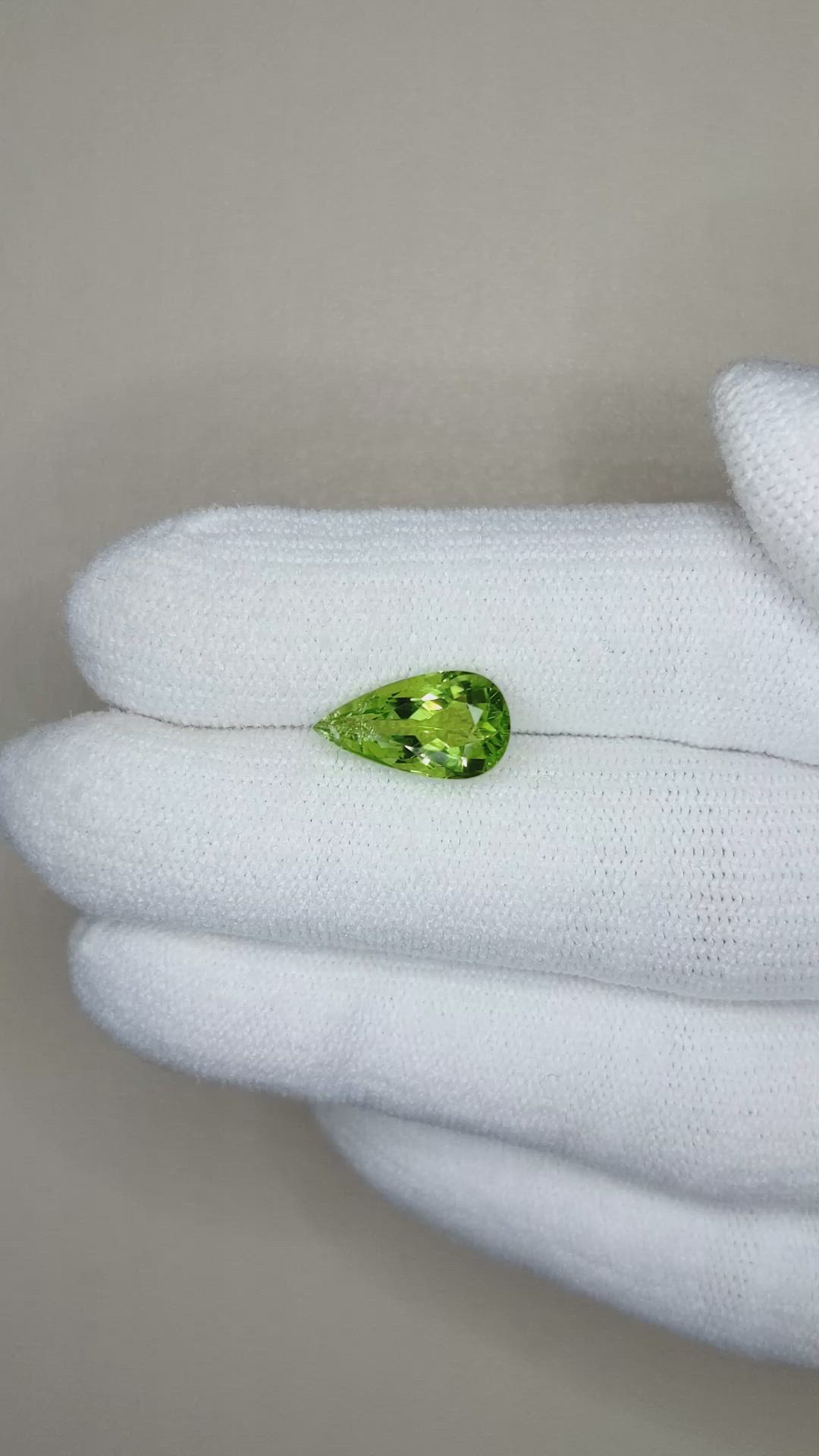 2.55 Ct. Paraiba Tourmaline from Mozambique Size Video