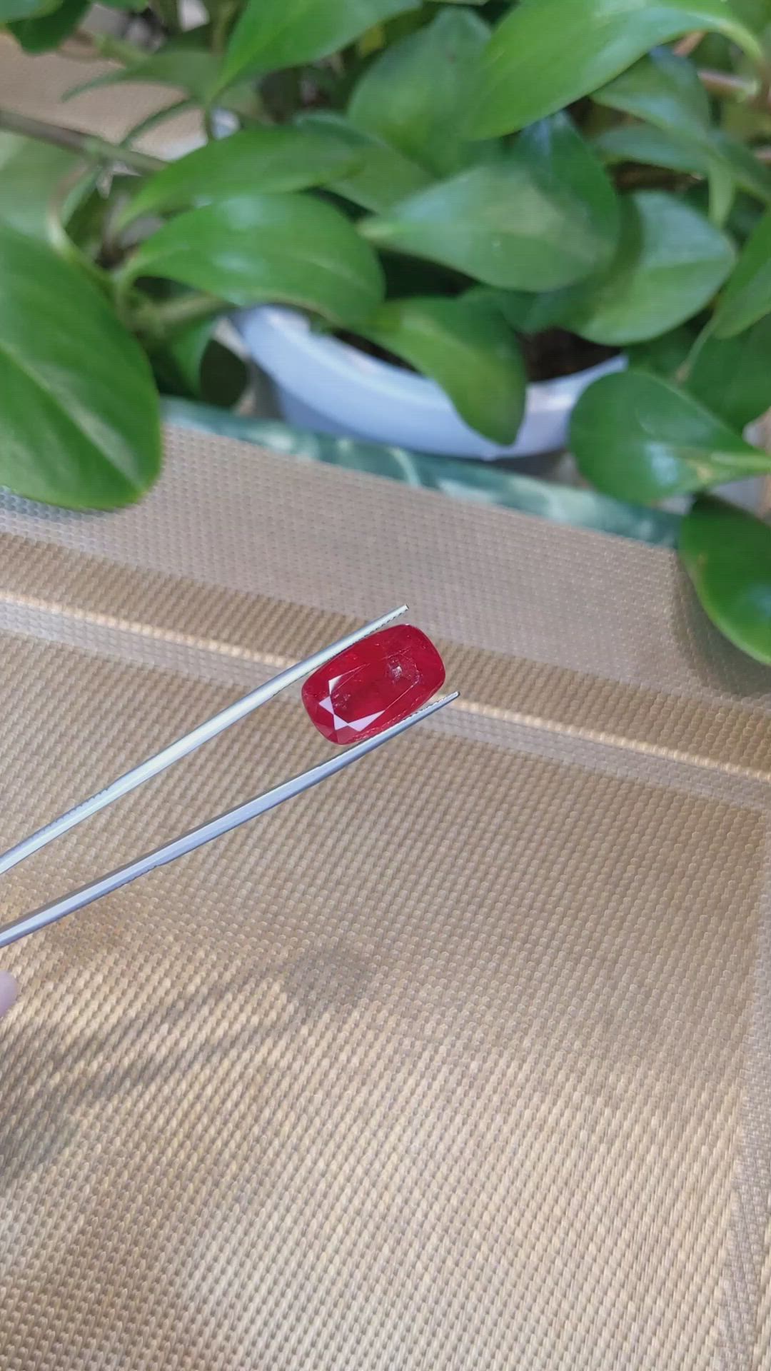 15.19 Ct. Rhodonite from Brazil Size Video