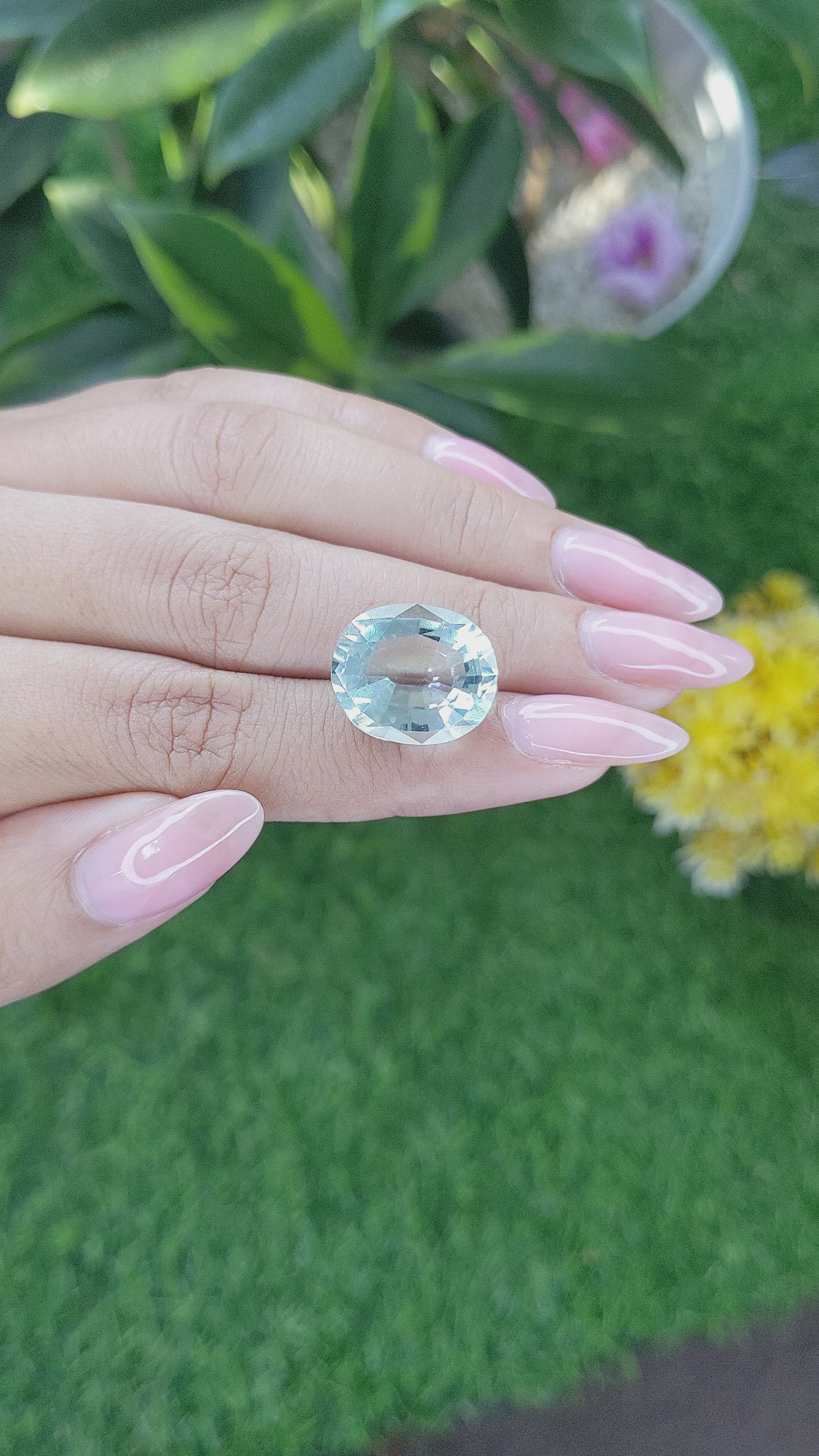 10.89 Ct. Aquamarine from Ceylon (Sri Lanka) Size Video