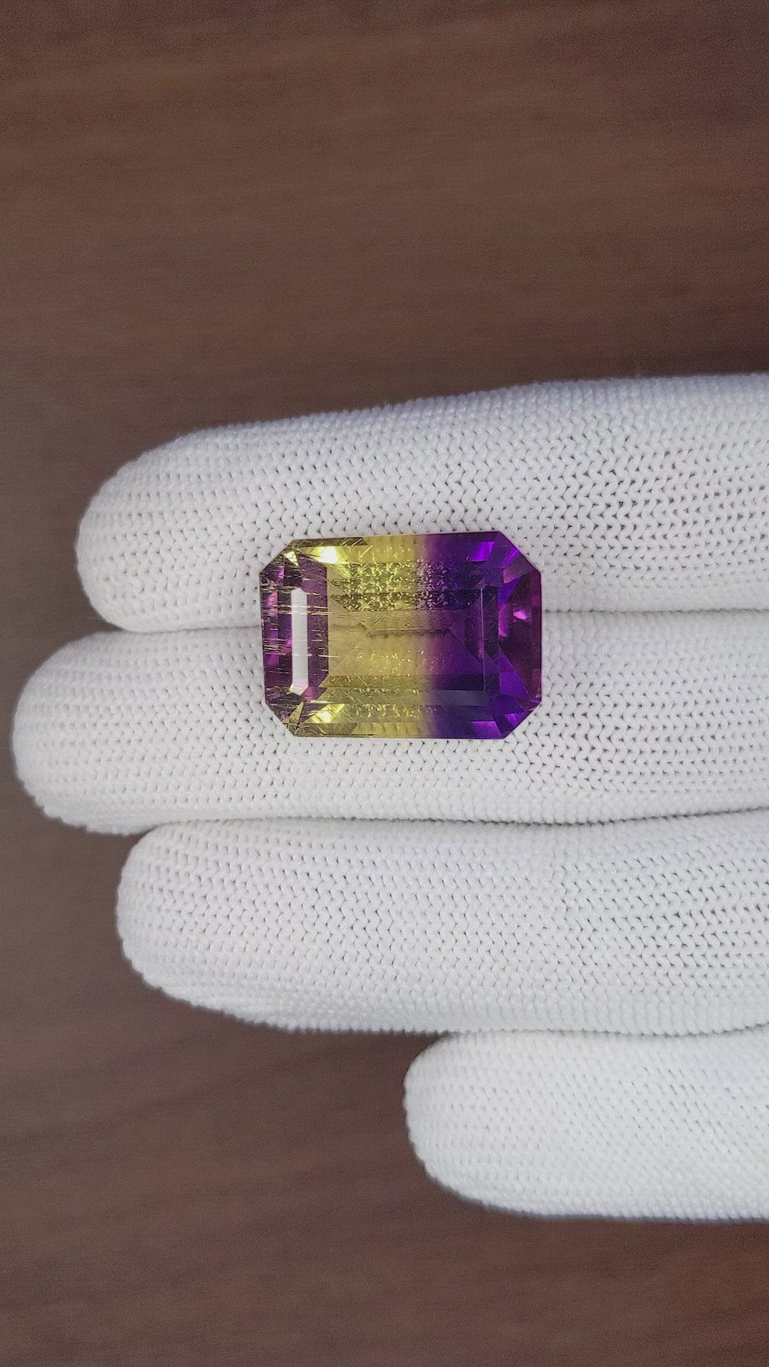 34.73 Ct. Ametrine from Ceylon (Sri Lanka) Size Video