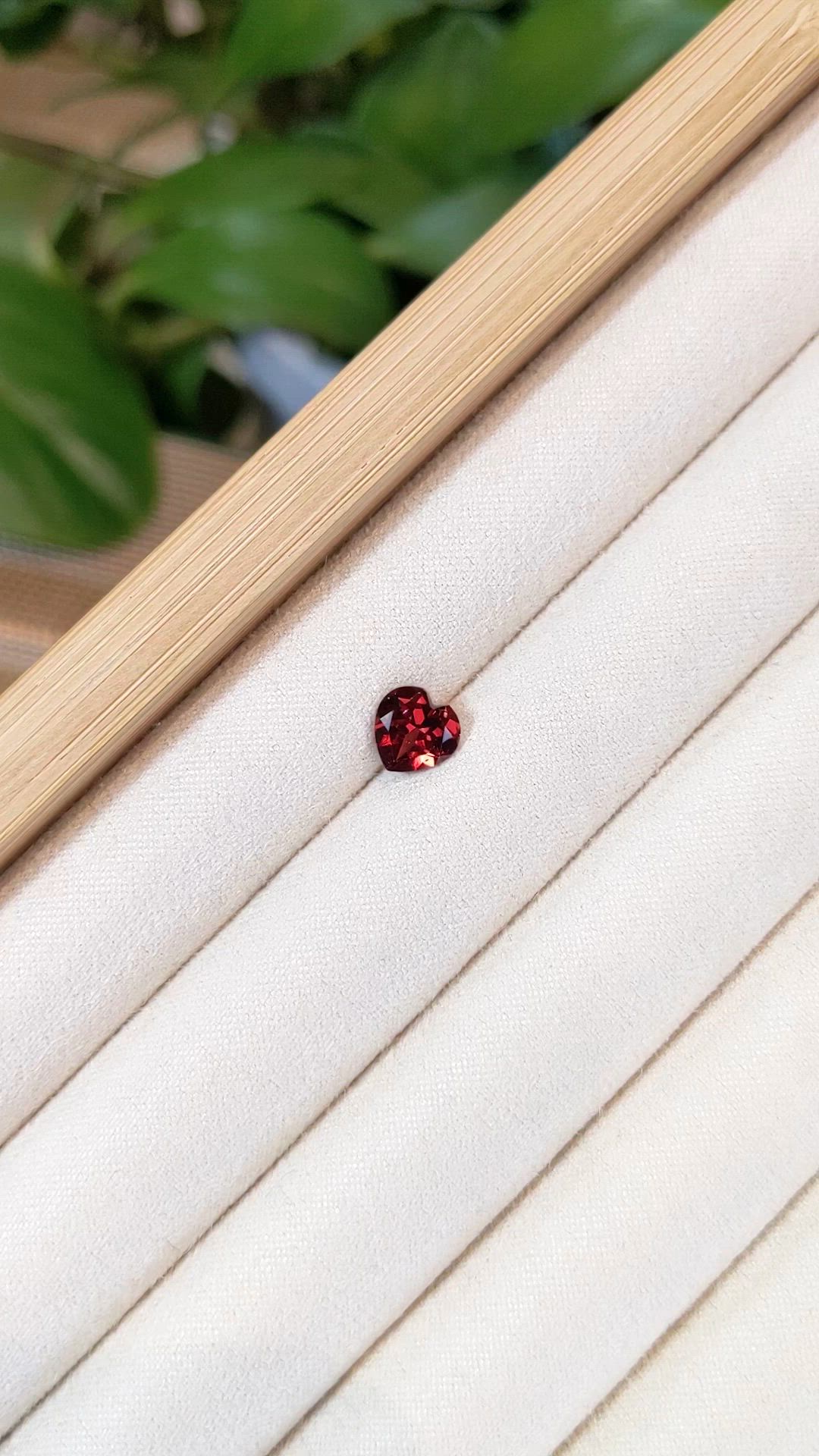 1.33 Ct. Garnet from Ceylon (Sri Lanka) Size Video