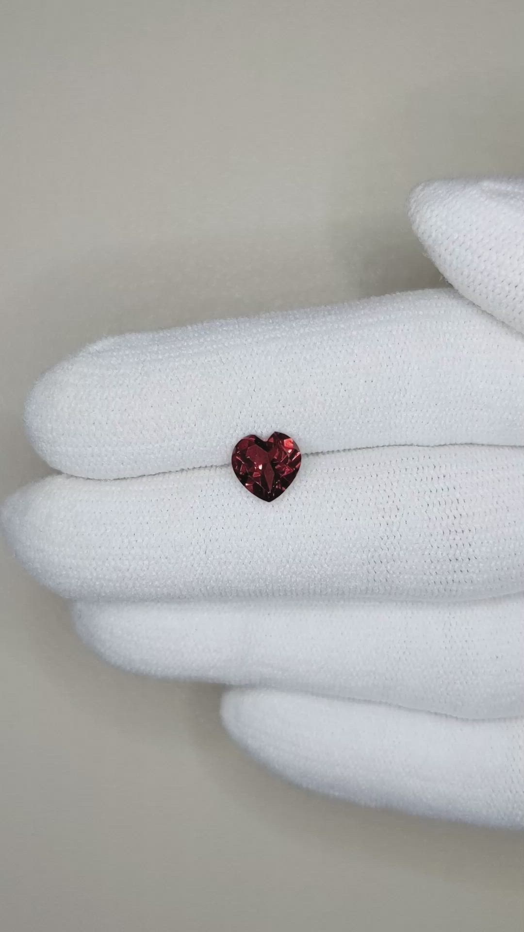 1.33 Ct. Garnet from Ceylon (Sri Lanka) Size Video
