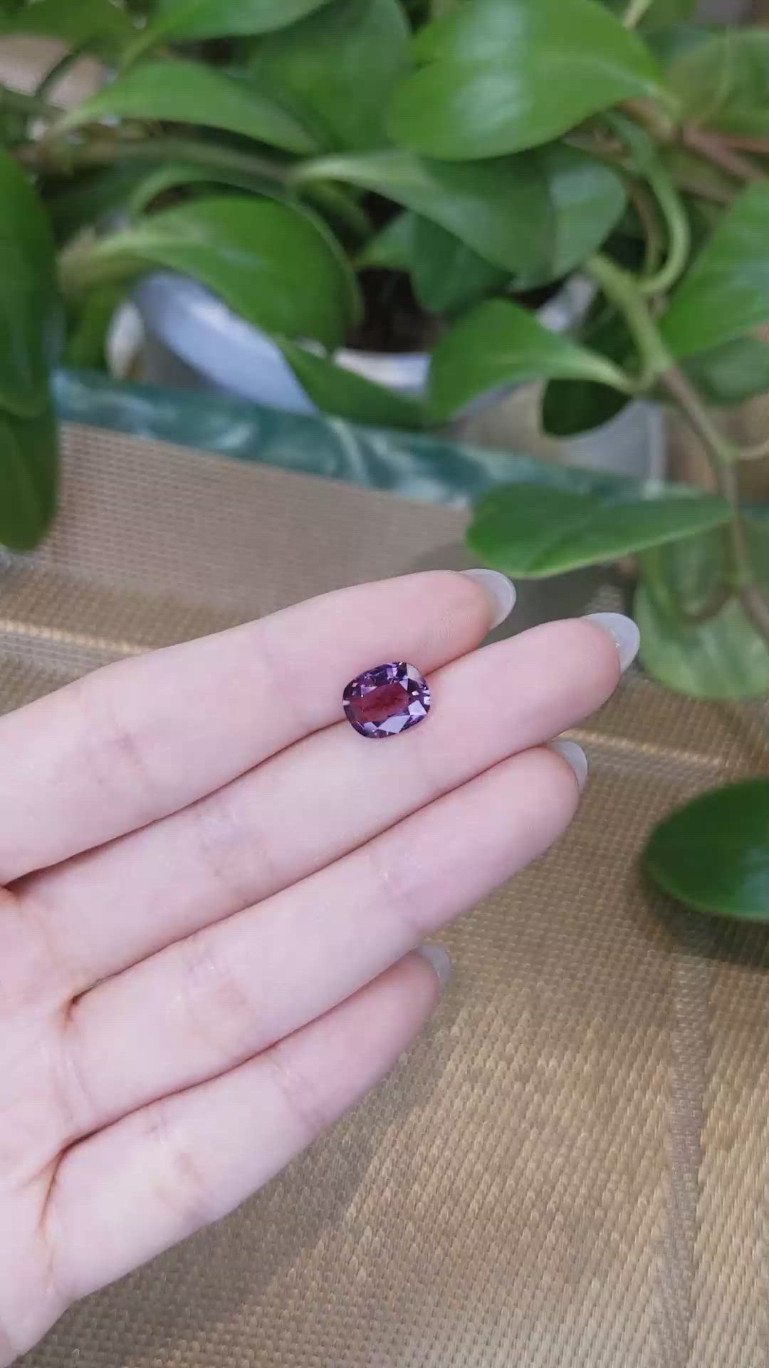 2.73 Ct. Spinel from Burma (Myanmar) Size Video