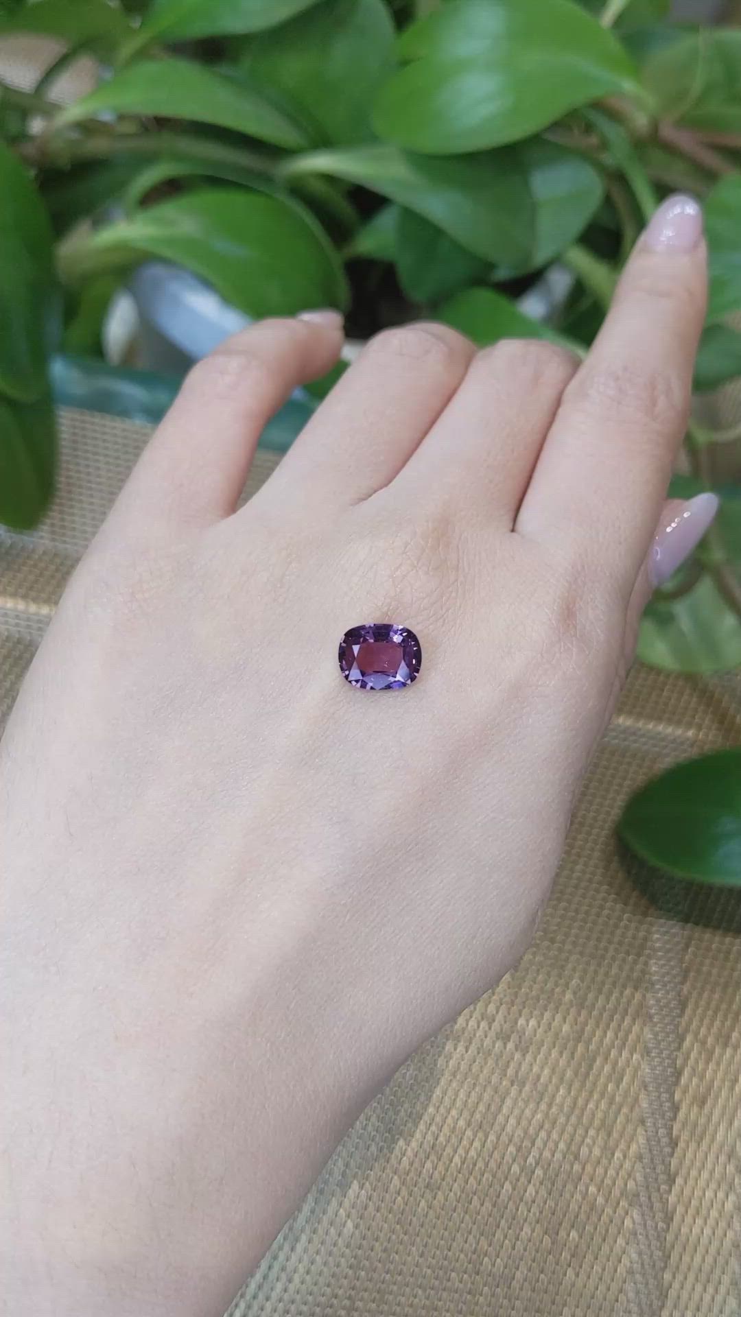 2.73 Ct. Spinel from Burma (Myanmar) Size Video