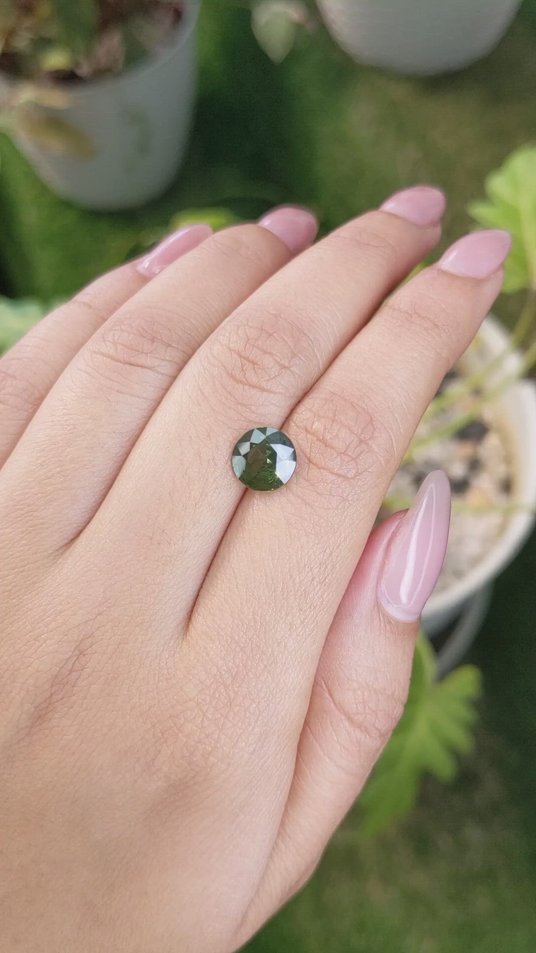 2.05 Ct. Zircon from Ceylon (Sri Lanka) Size Video