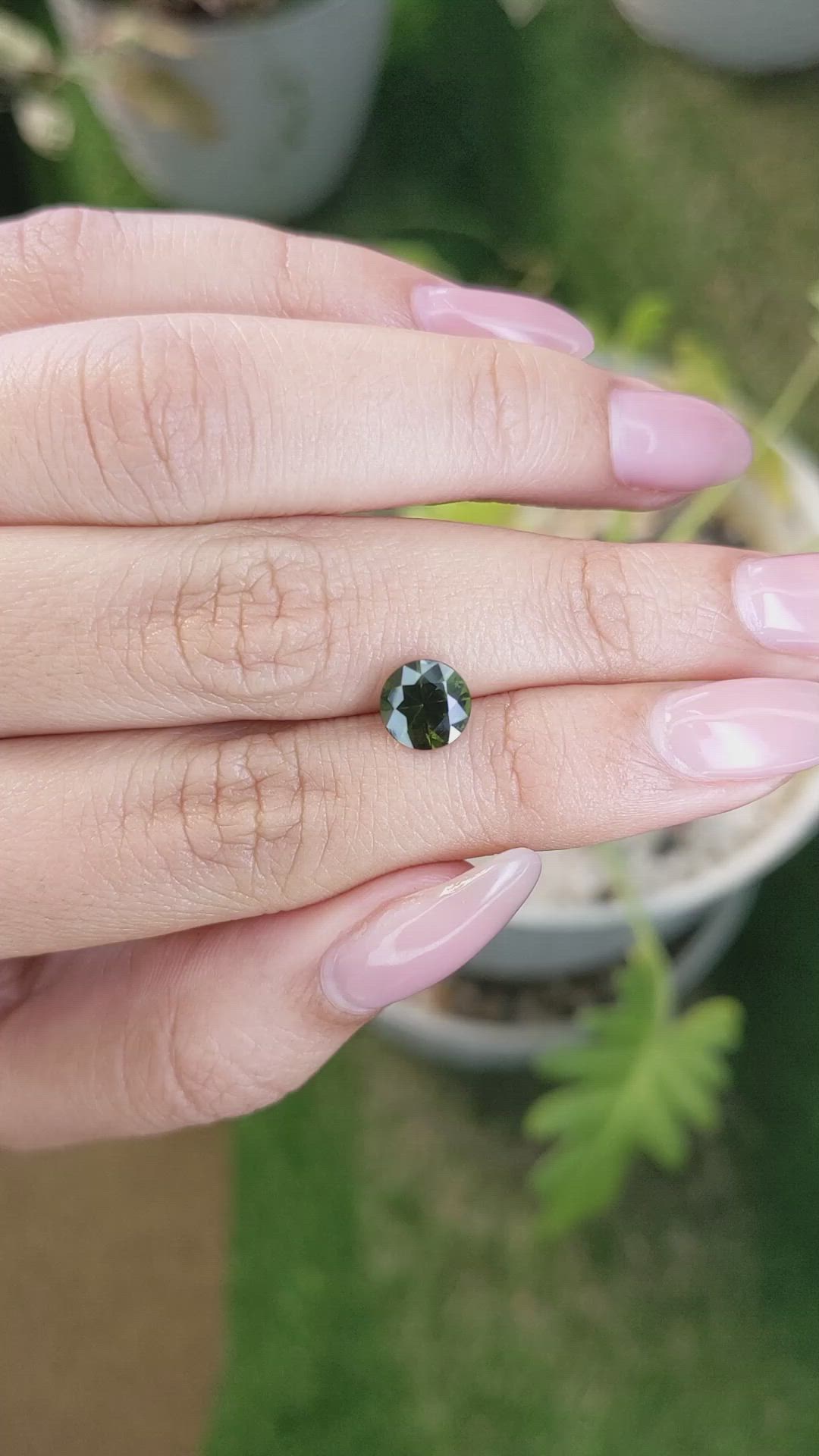 1.61 Ct. Zircon from Ceylon (Sri Lanka) Size Video