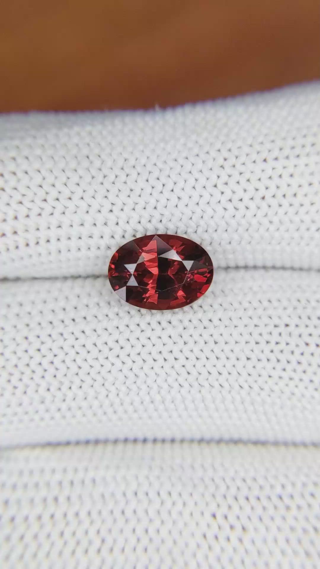 2.80 Ct. Garnet from Ceylon (Sri Lanka) Size Video