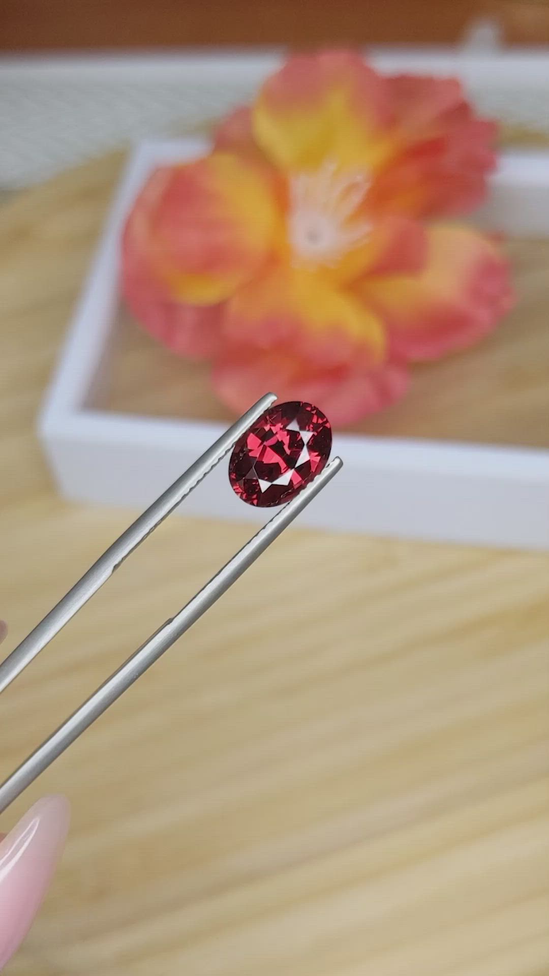 2.80 Ct. Garnet from Ceylon (Sri Lanka) Size Video