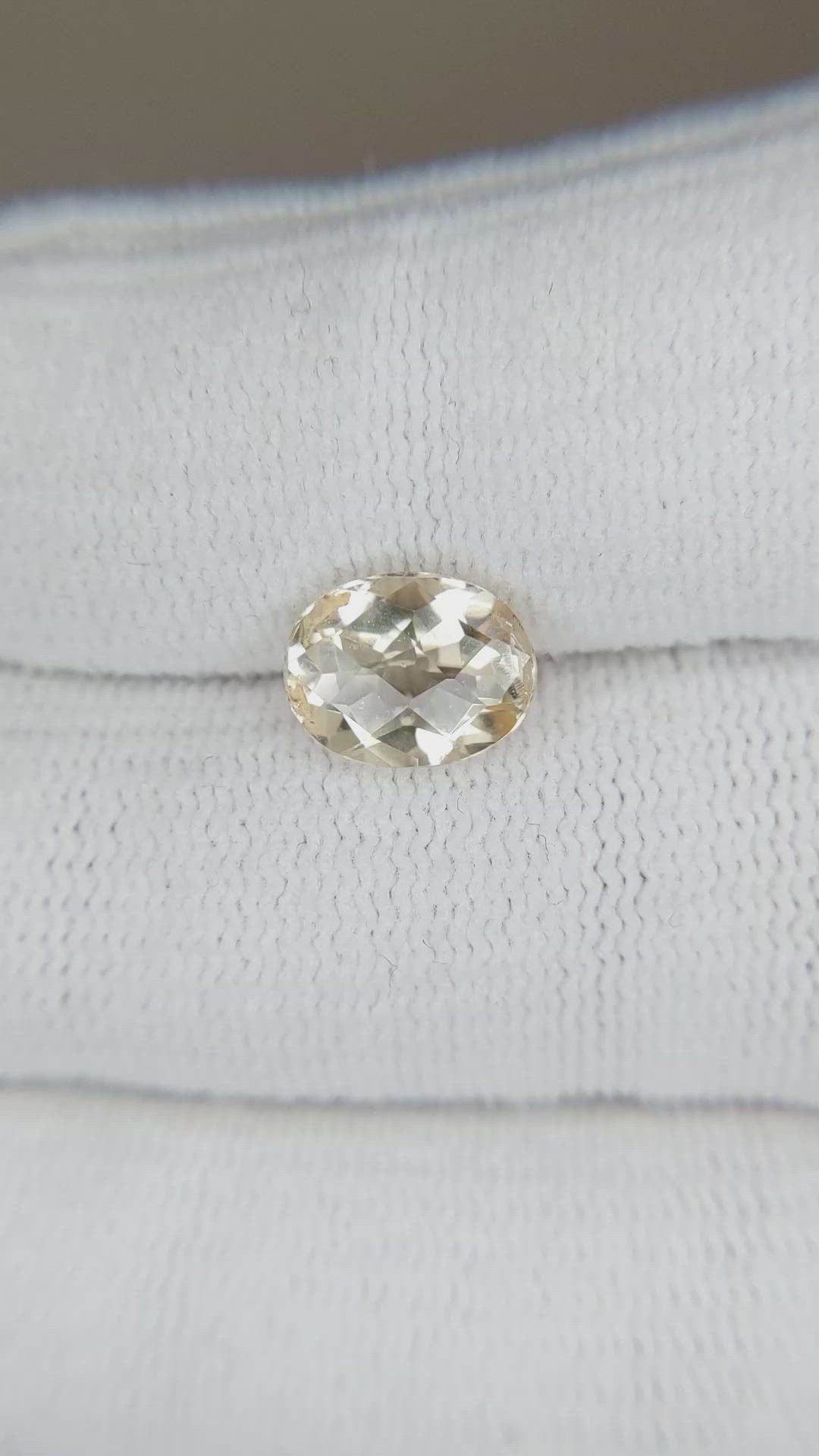 1.79 Ct. Heliodor from Pakistan Size Video
