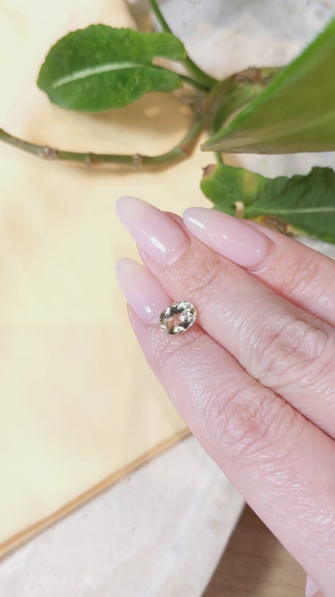 1.34 Ct. Heliodor from Pakistan Size Video