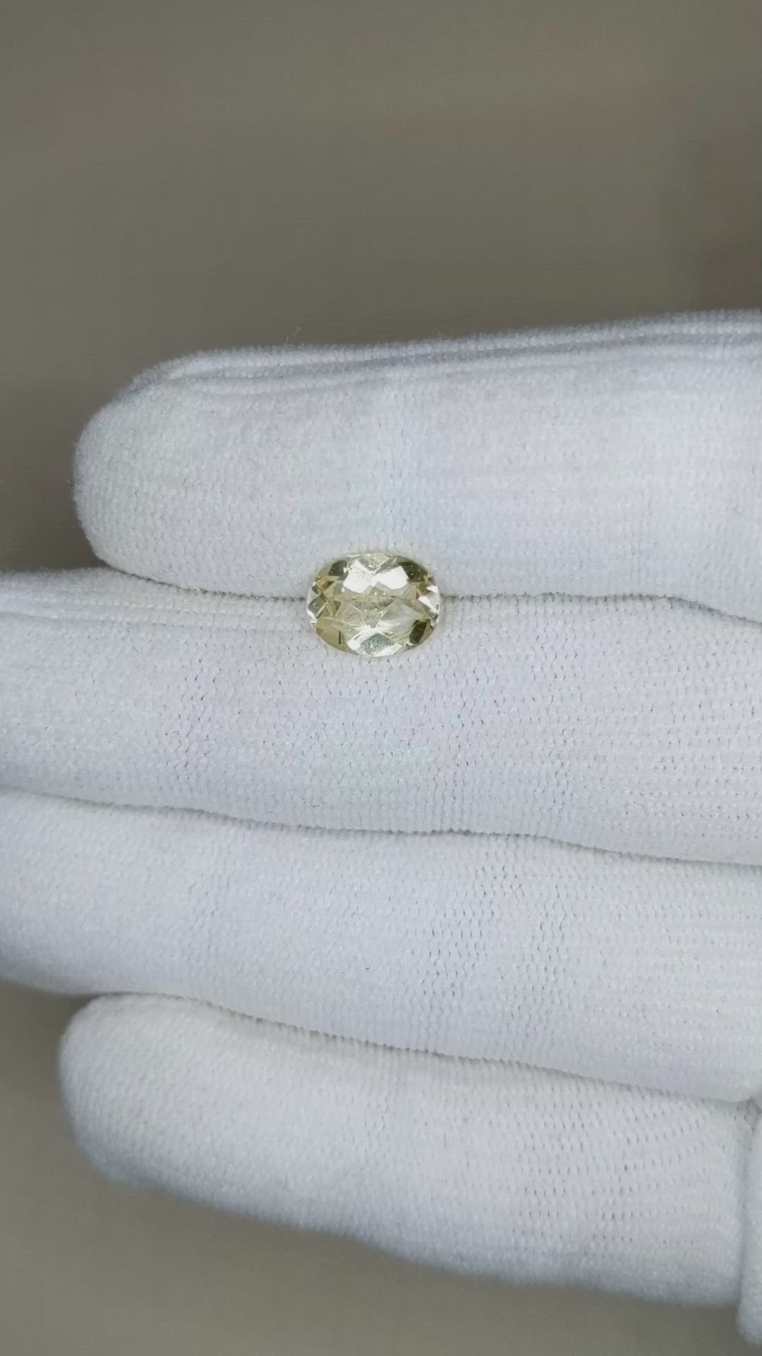 1.52 Ct. Heliodor from Pakistan Size Video