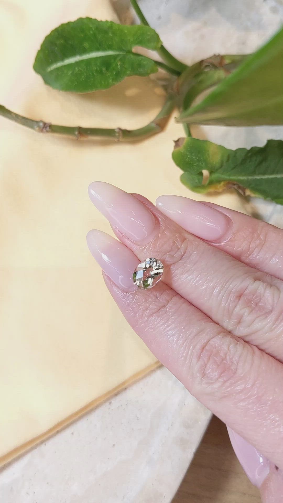 1.98 Ct. Heliodor from Pakistan Size Video