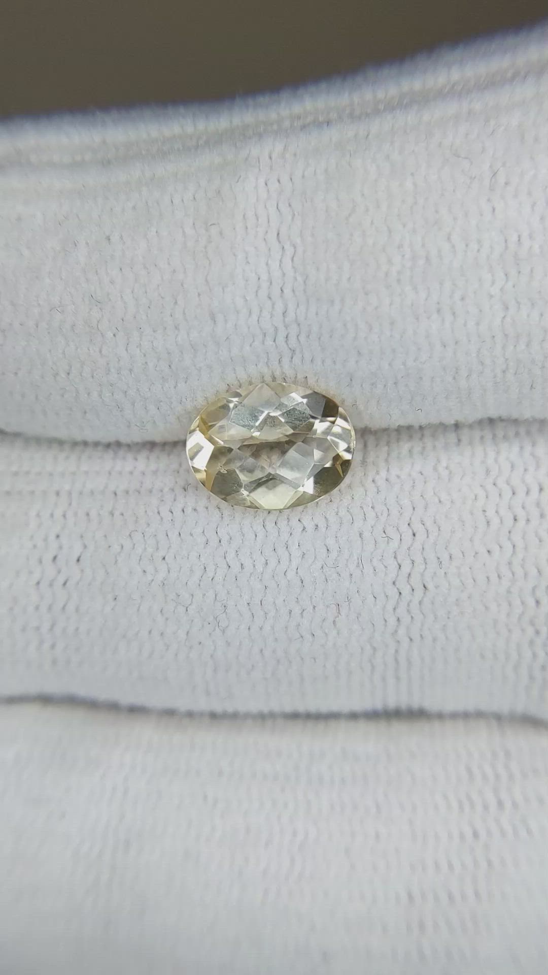 1.45 Ct. Heliodor from Pakistan Size Video