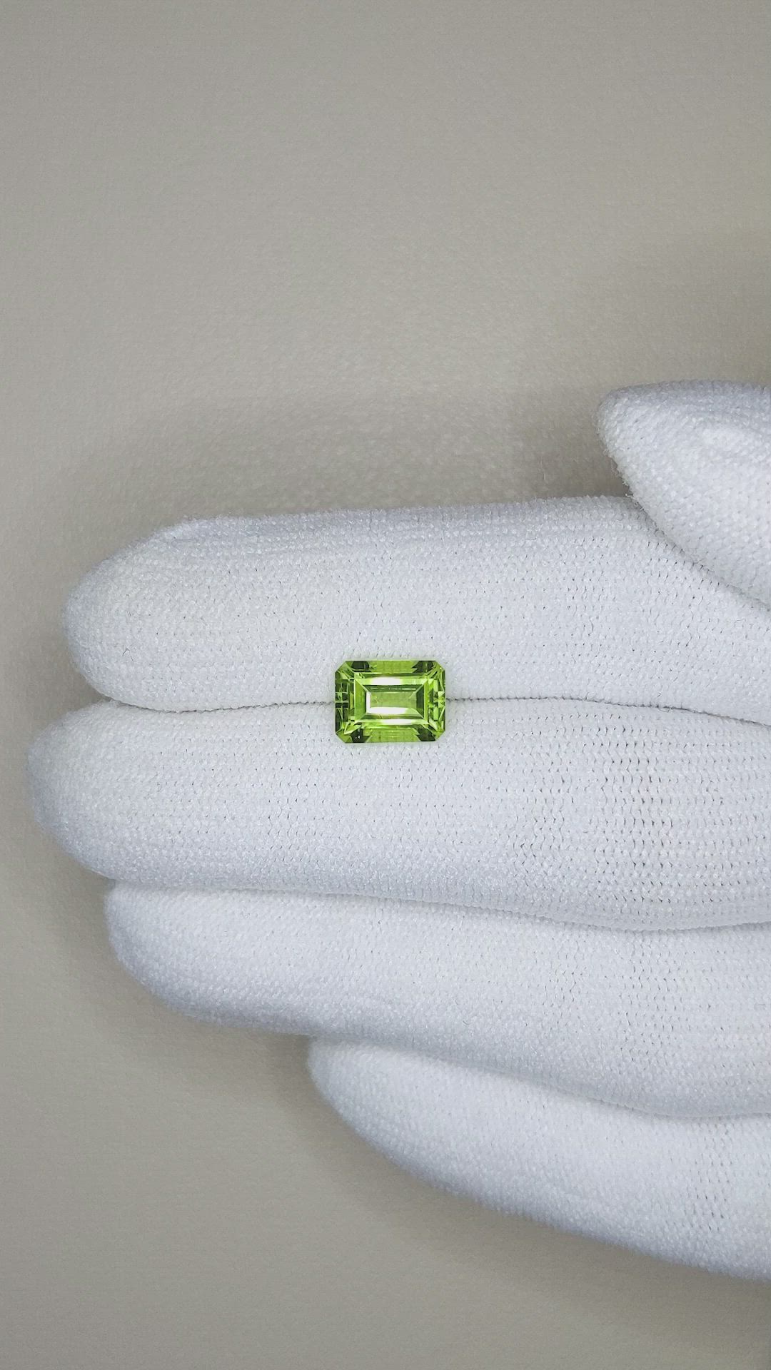 1.77 Ct. Peridot from Pakistan Size Video