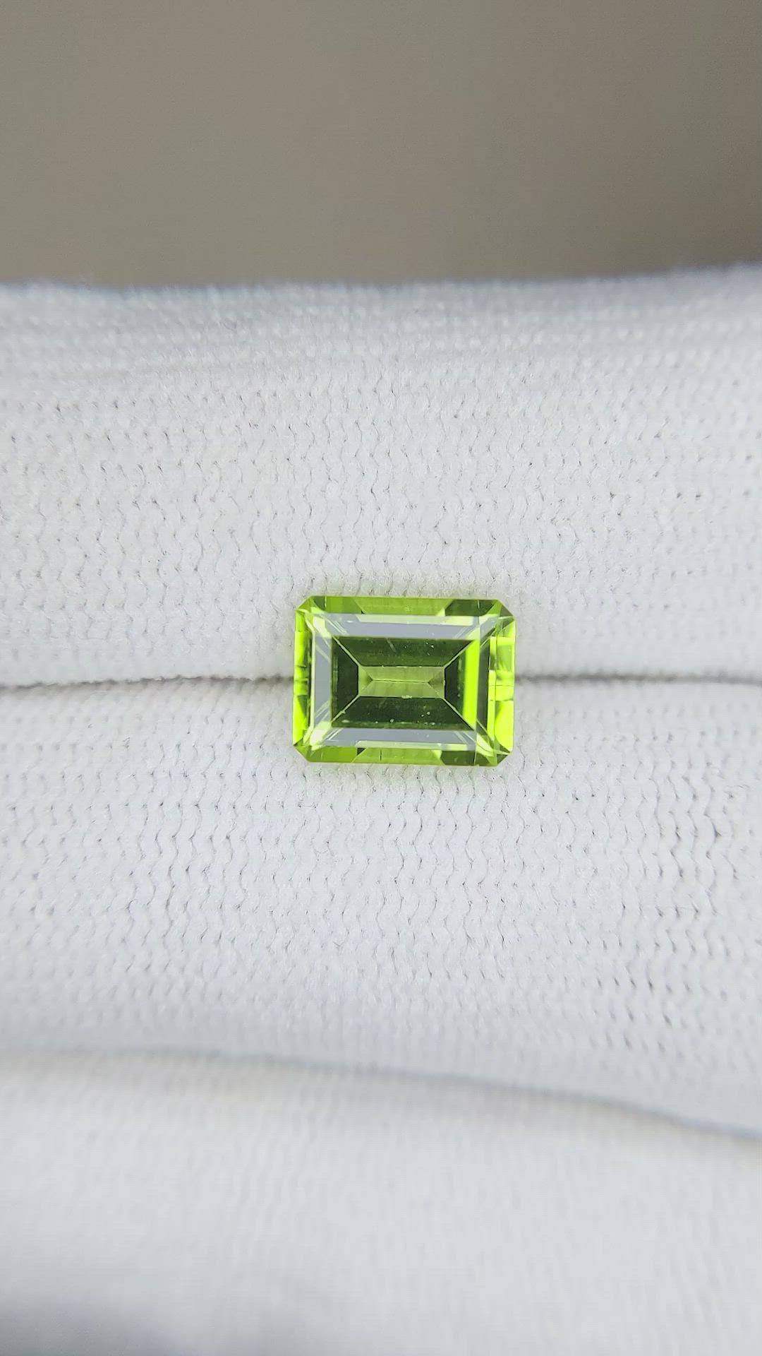 1.80 Ct. Peridot from Pakistan Size Video