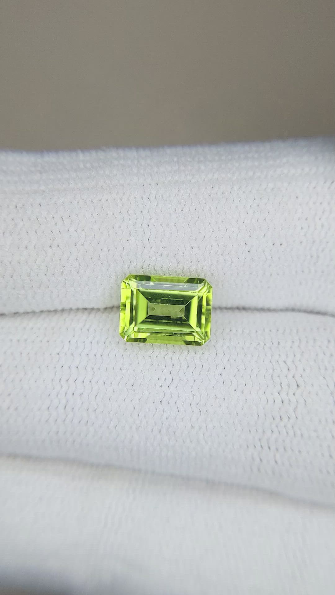 1.86 Ct. Peridot from Pakistan Size Video