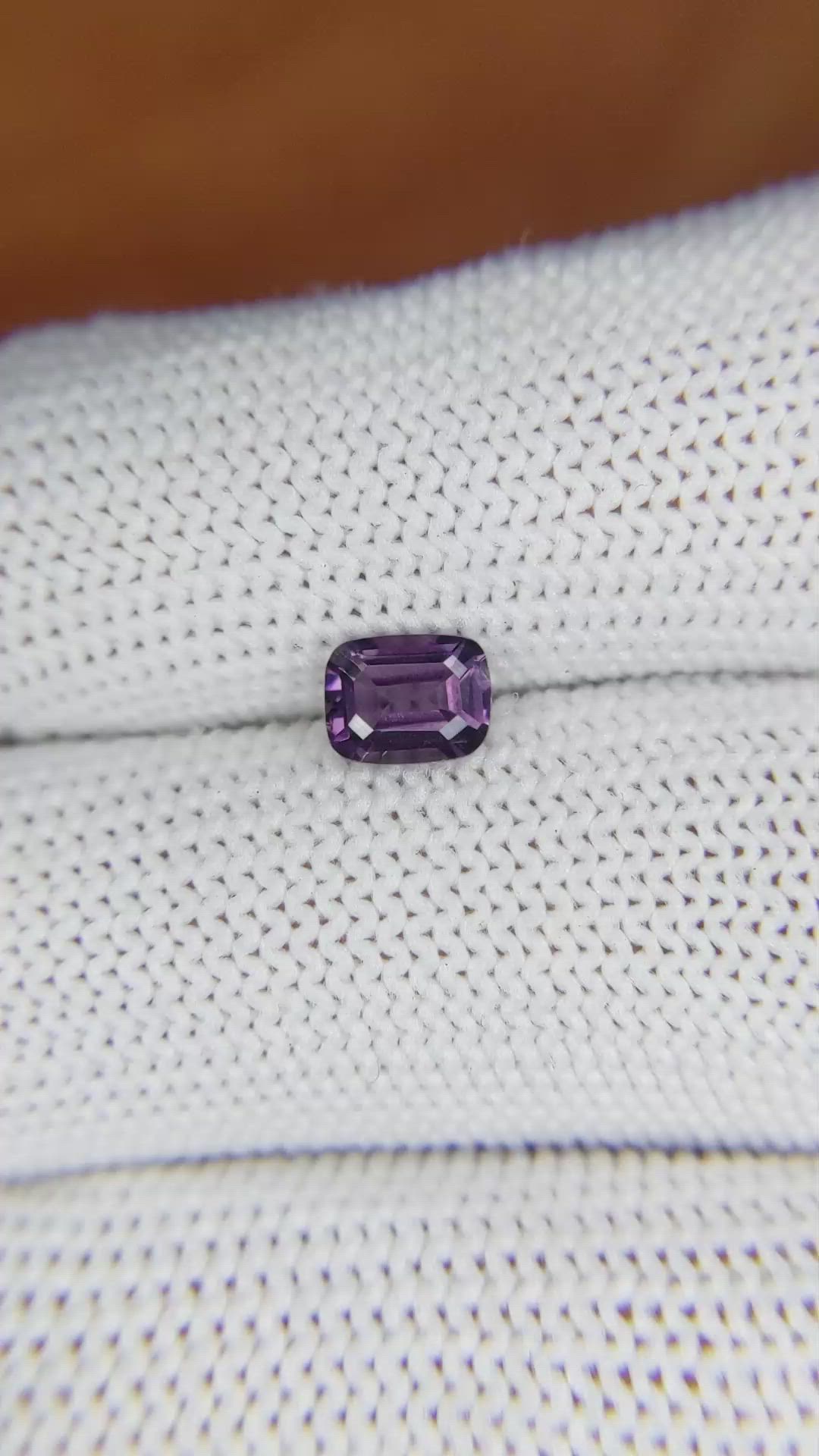 0.83 Ct. Spinel from Ceylon (Sri Lanka) Size Video