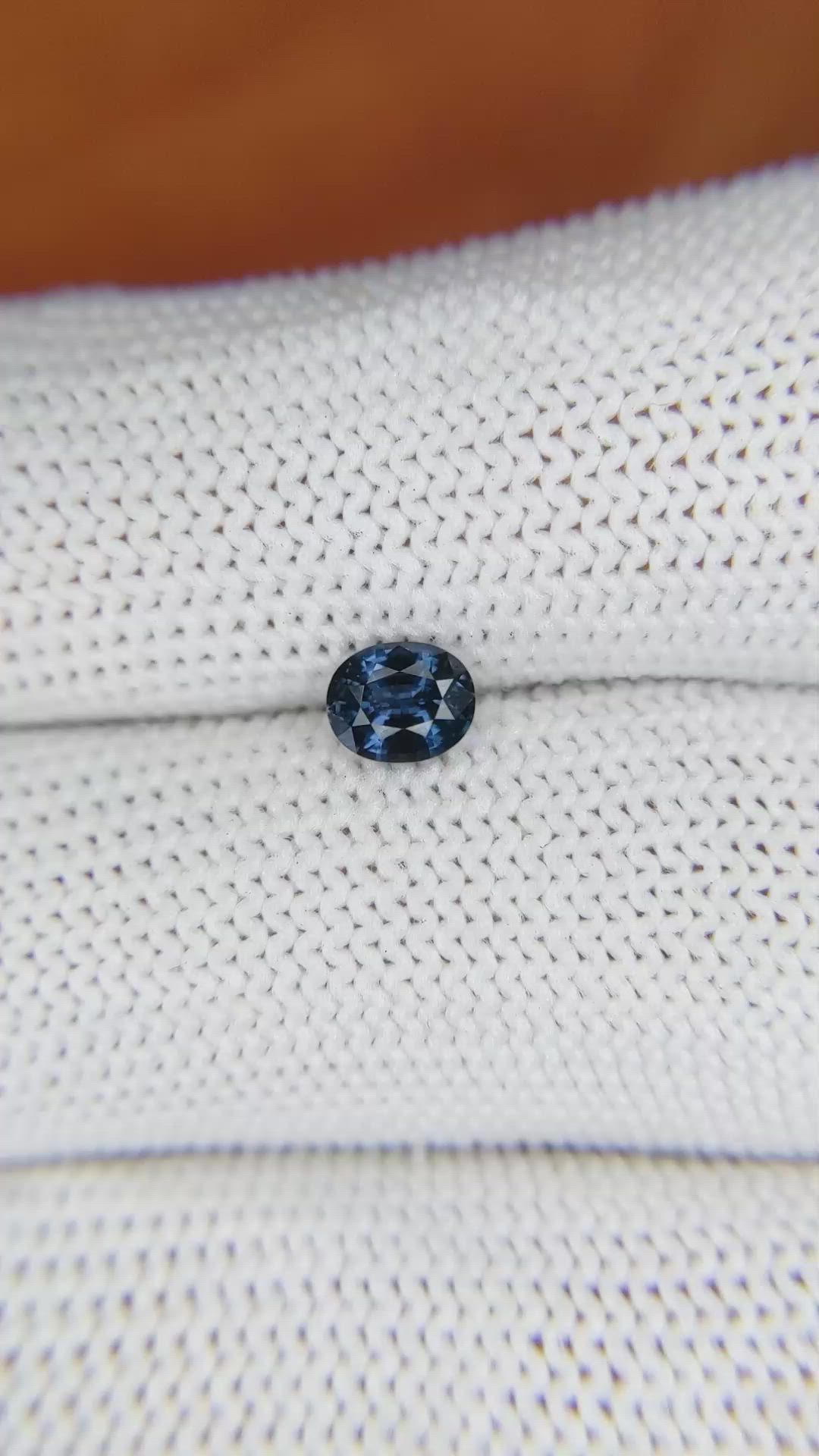 0.53 Ct. Spinel from Ceylon (Sri Lanka) Size Video