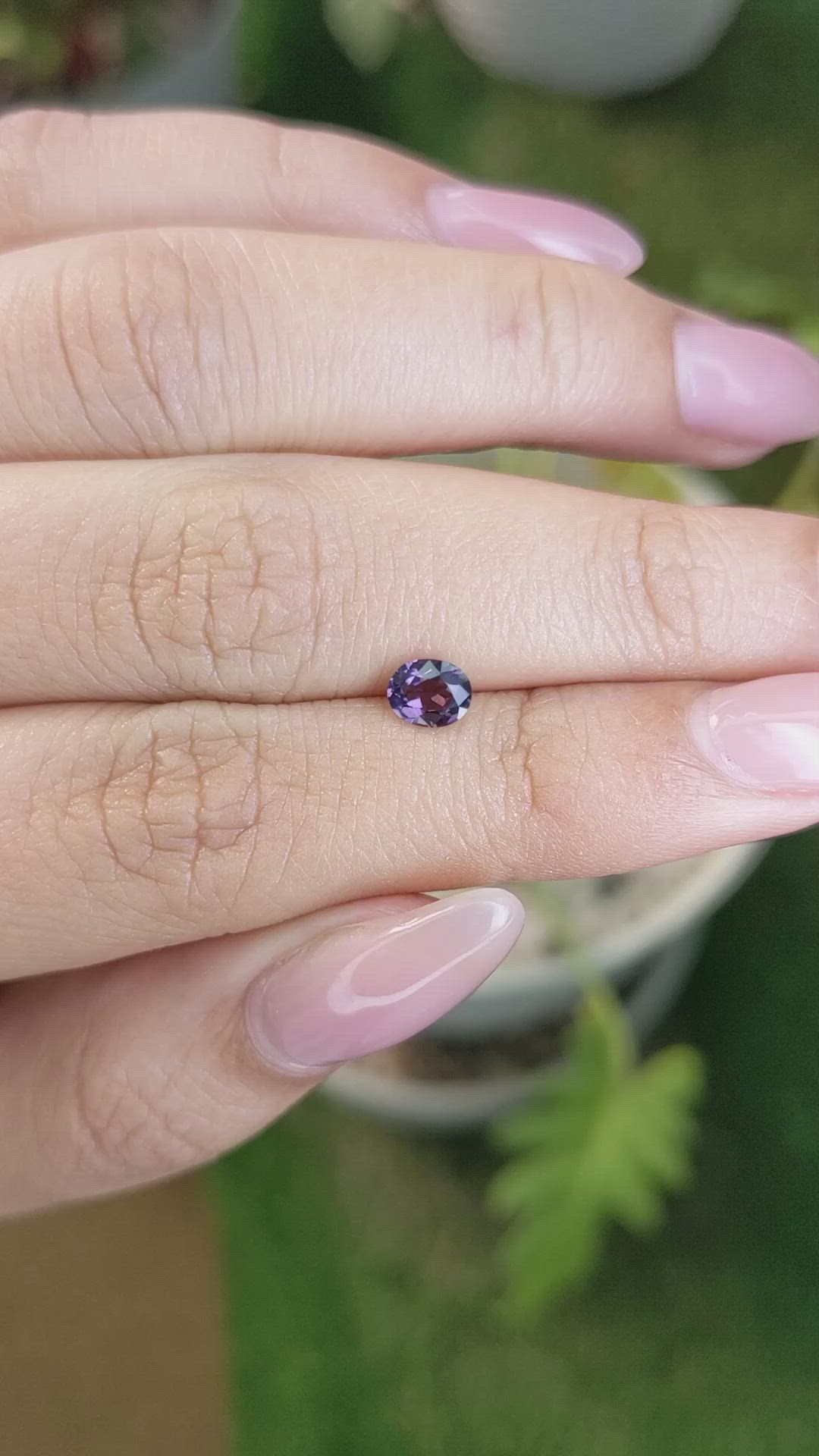 0.50 Ct. Spinel from Ceylon (Sri Lanka) Size Video