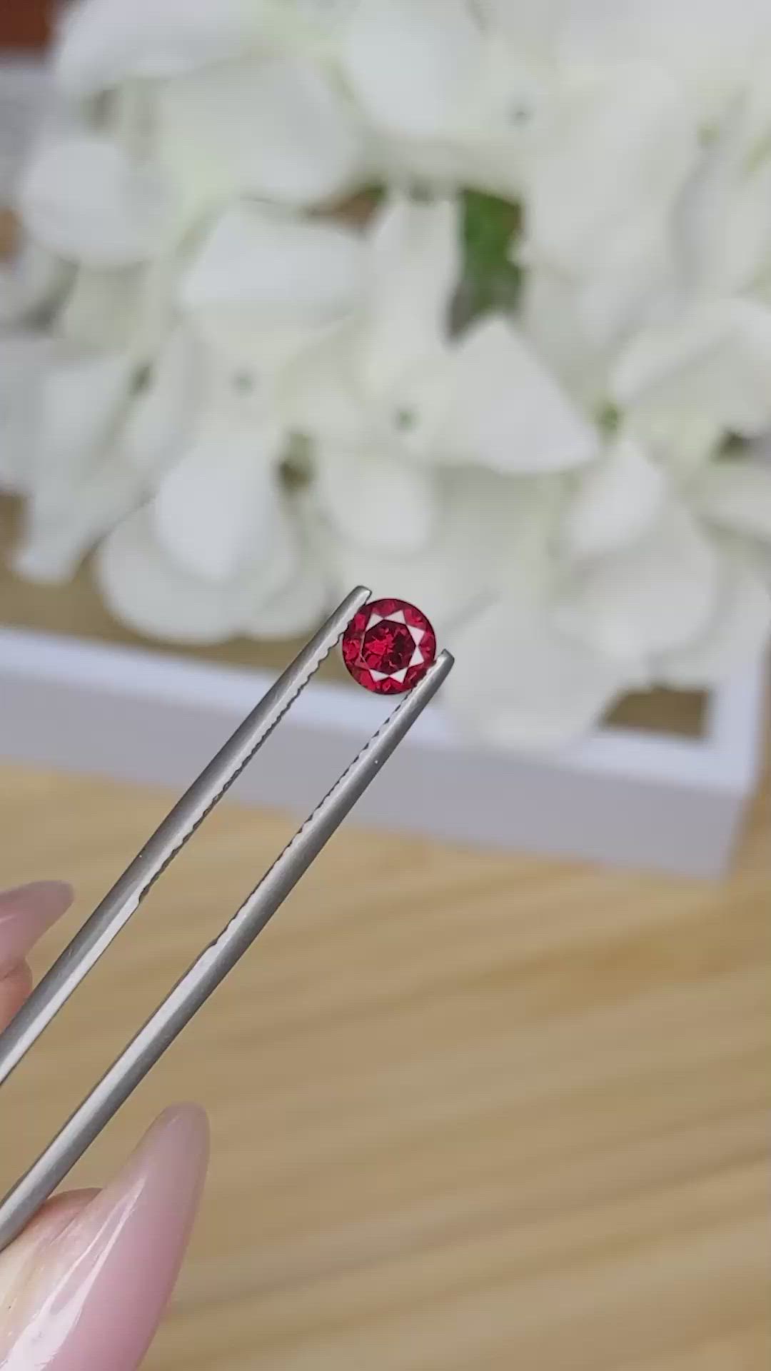 0.73 Ct. Garnet from Ceylon (Sri Lanka) Size Video
