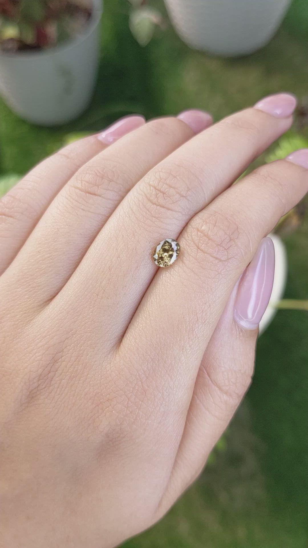 1.20 Ct. Zircon from Ceylon (Sri Lanka) Size Video