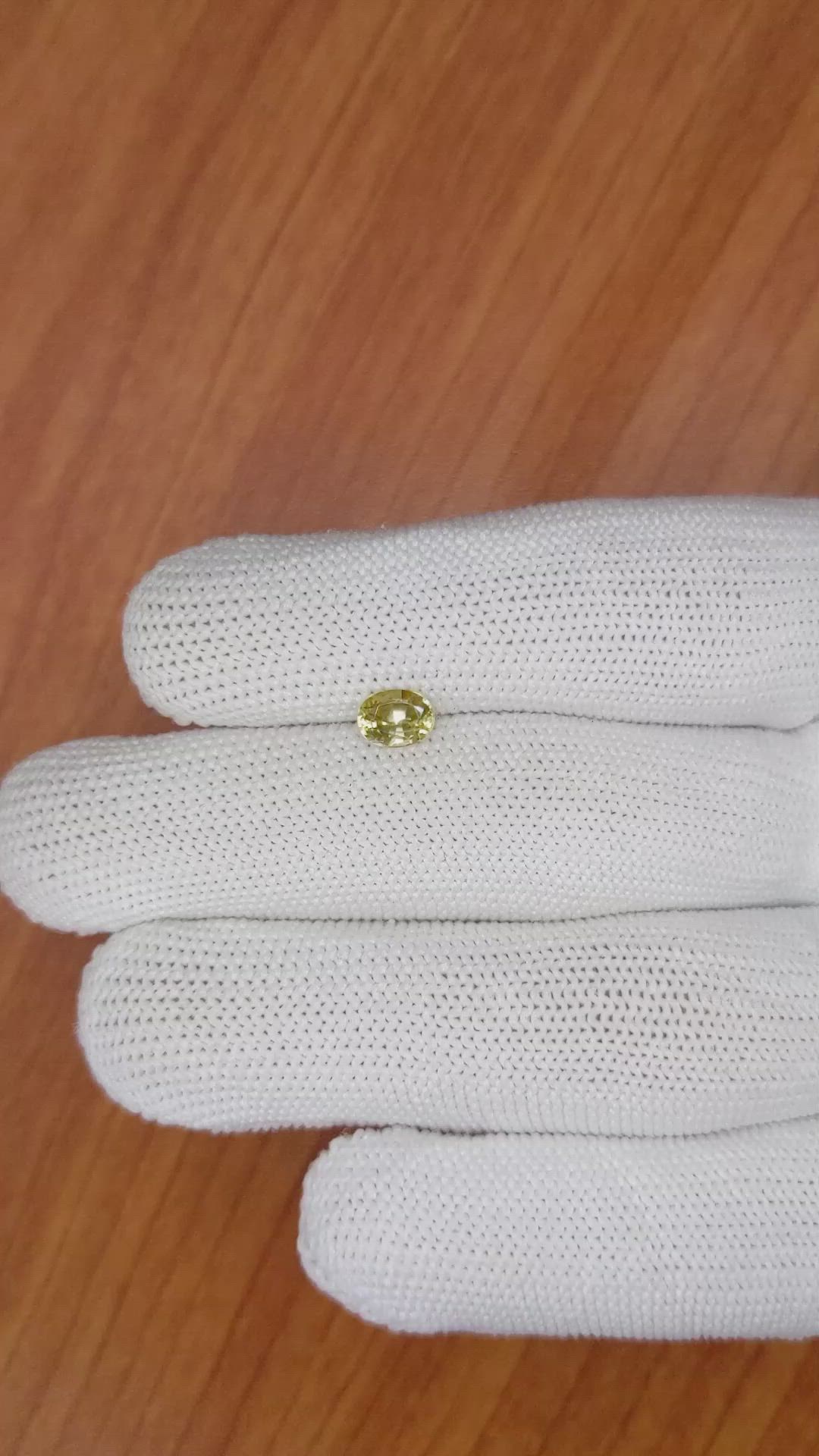 1.02 Ct. Zircon from Ceylon (Sri Lanka) Size Video