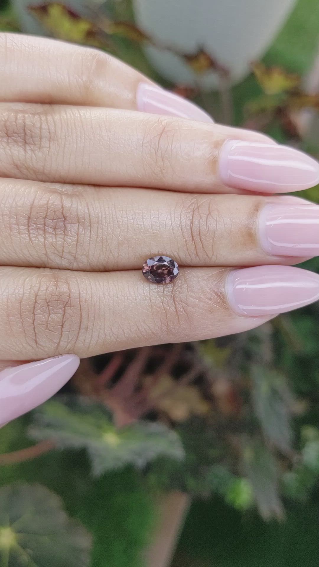 1.05 Ct. Zircon from Ceylon (Sri Lanka) Size Video