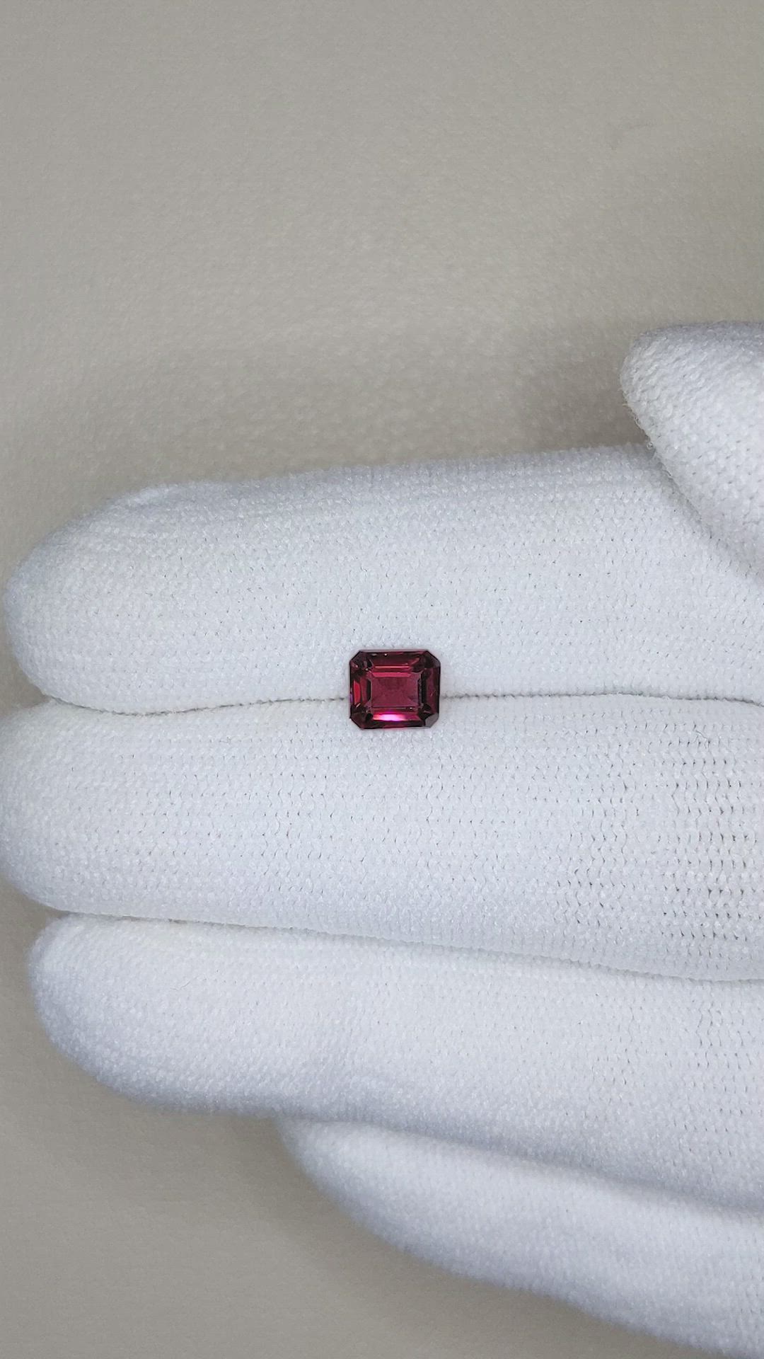 0.90 Ct. Rhodolite Garnet from Tanzania Size Video